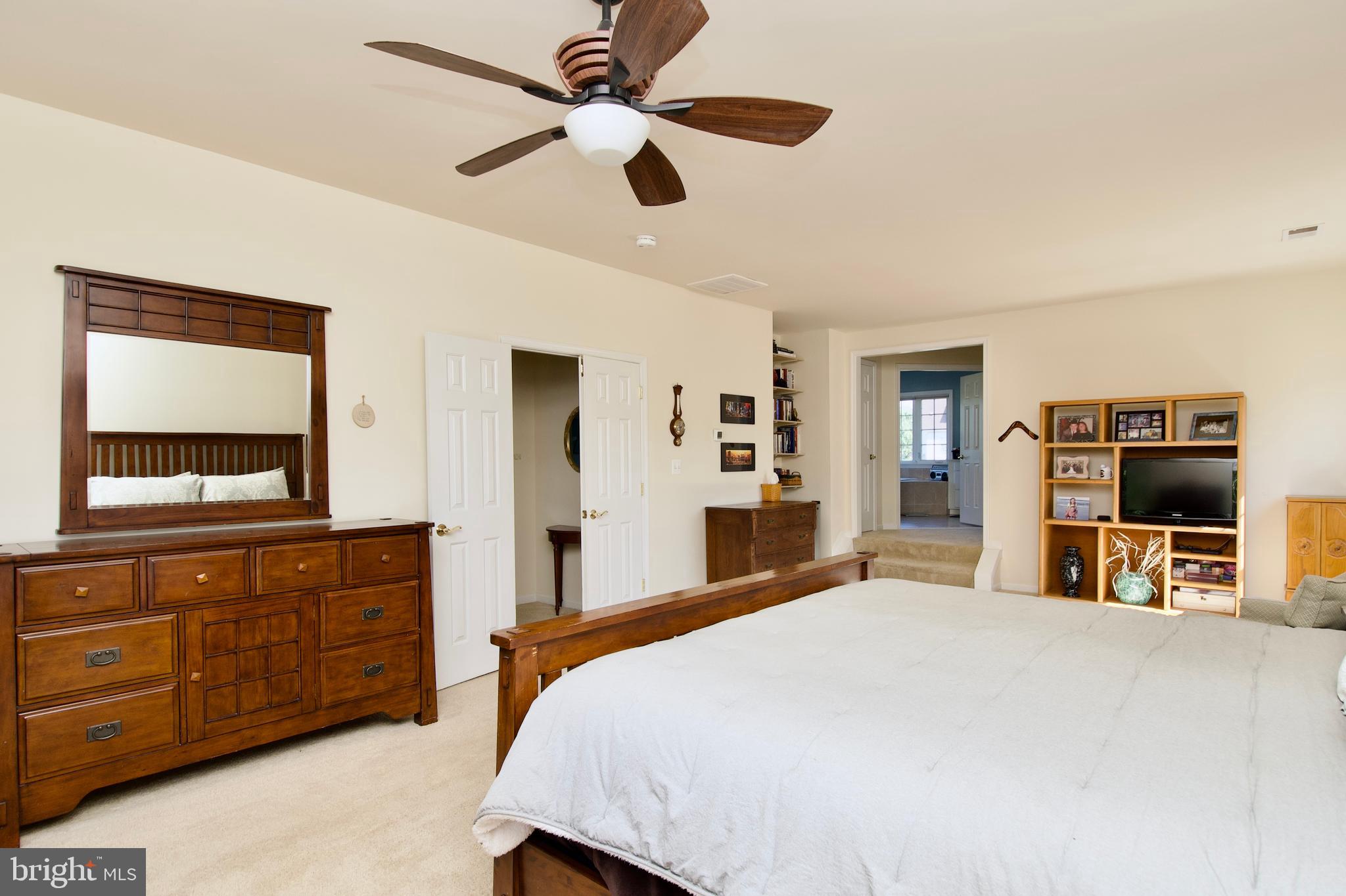 WESTVIEW ESTATES - Residential