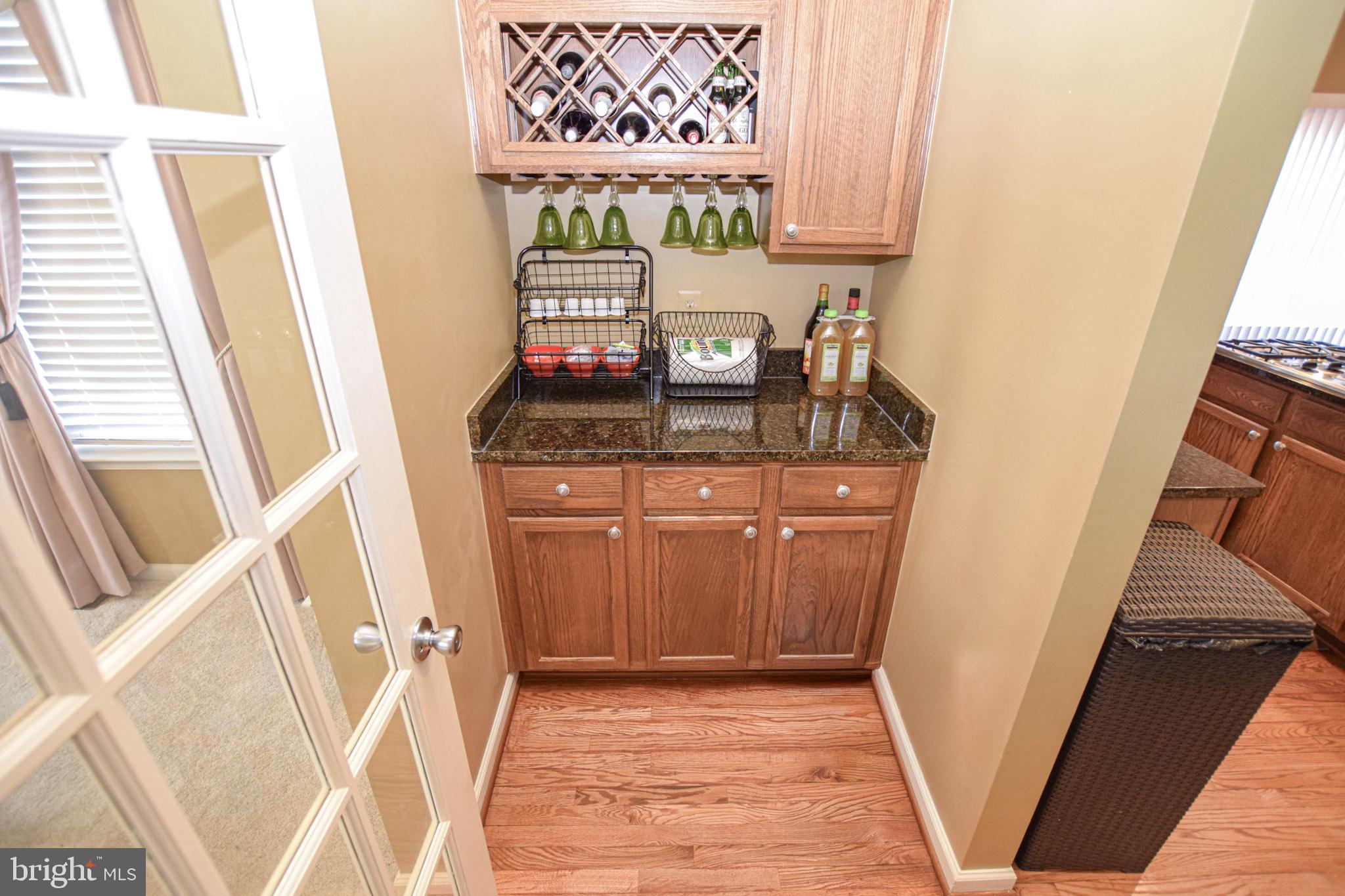 ARCHERS ROCK - Residential