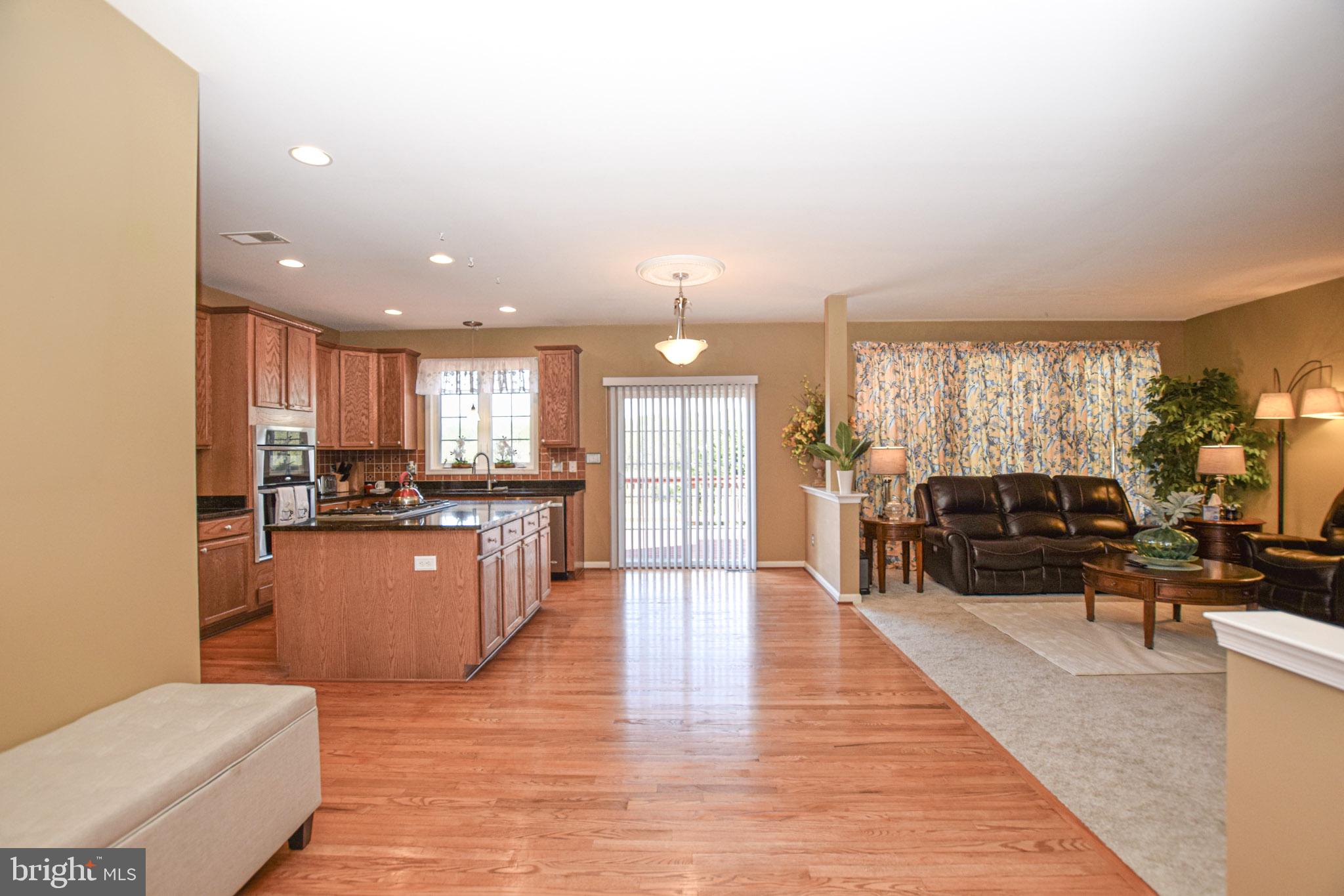 ARCHERS ROCK - Residential