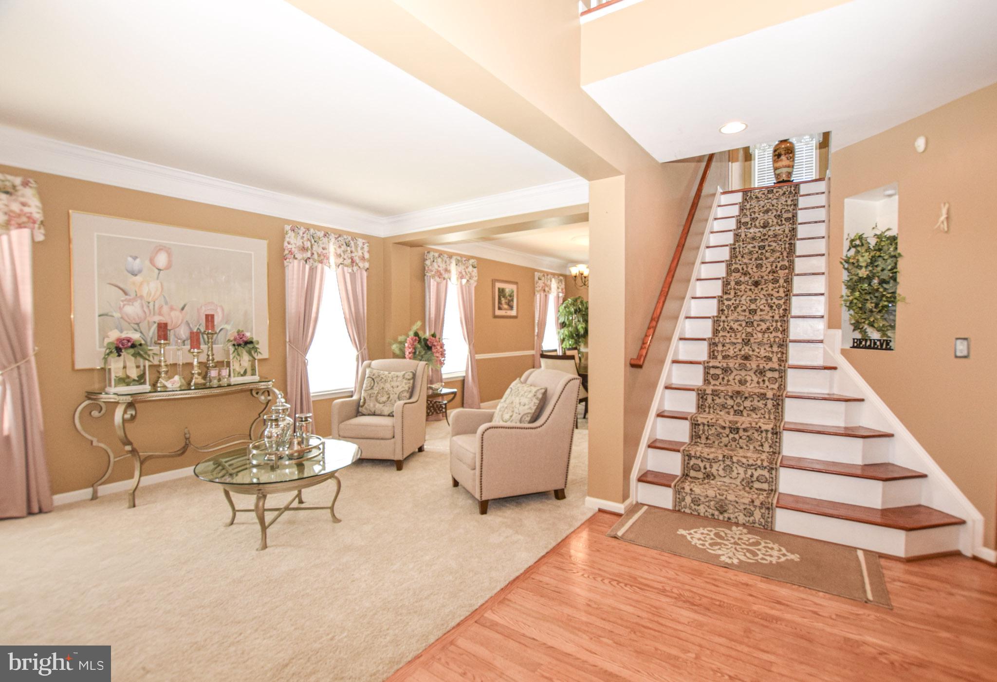 ARCHERS ROCK - Residential