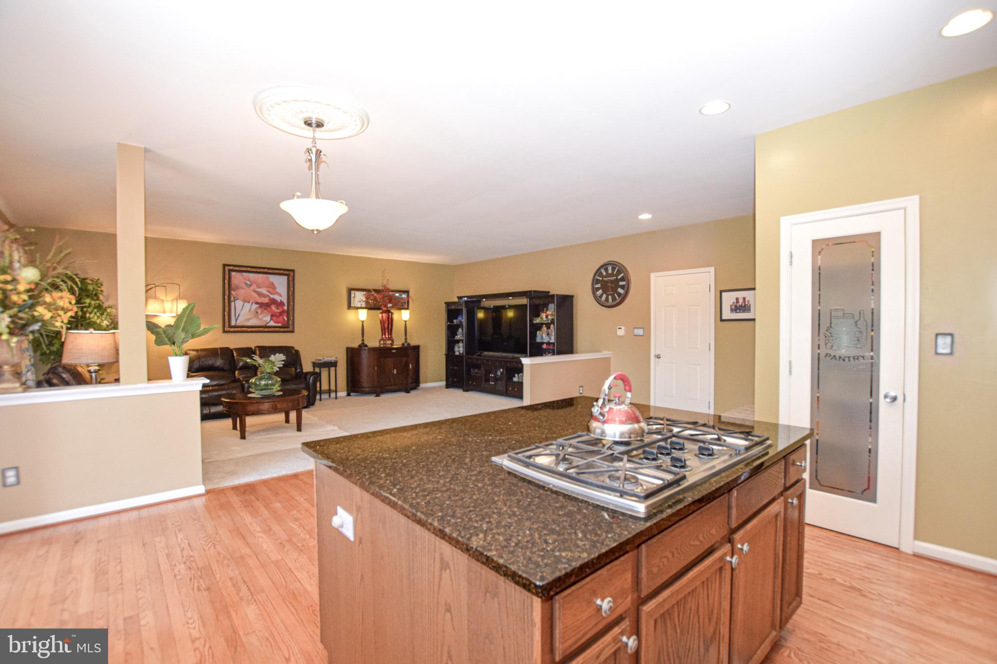 ARCHERS ROCK - Residential