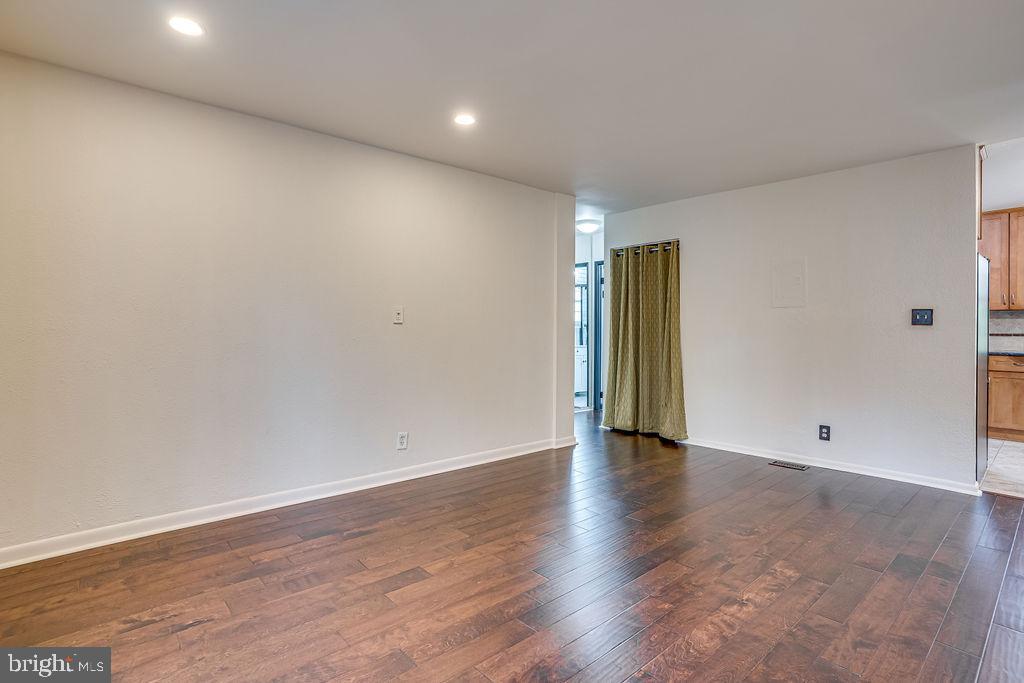 THE ARLINGTON - Residential Lease