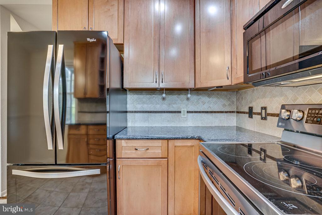 THE ARLINGTON - Residential Lease