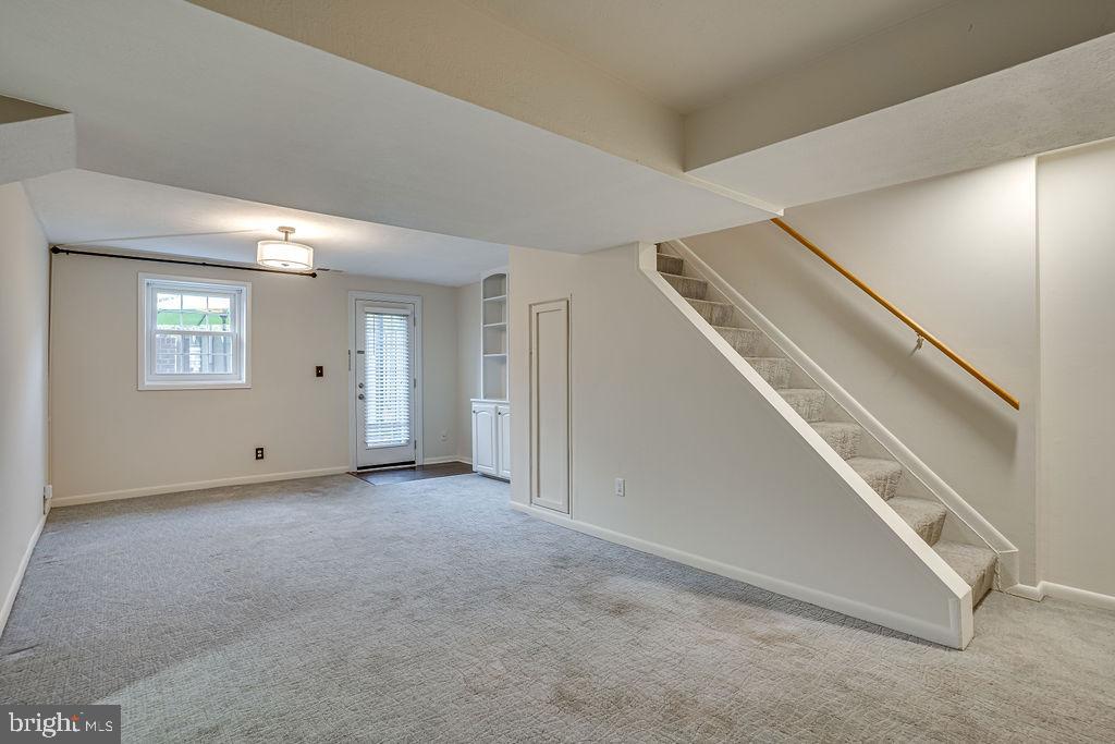 THE ARLINGTON - Residential Lease