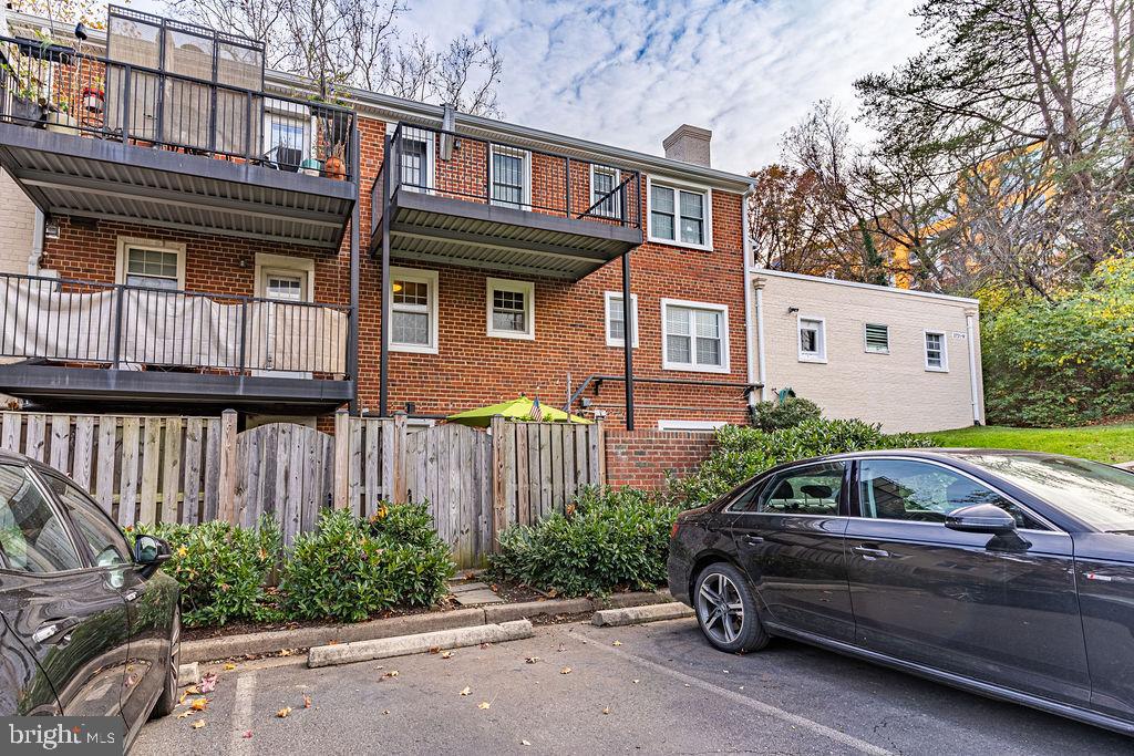 THE ARLINGTON - Residential Lease