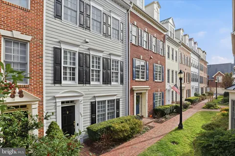 308 S Fayette Street, Alexandria, VA MLS: VAAX2053438
