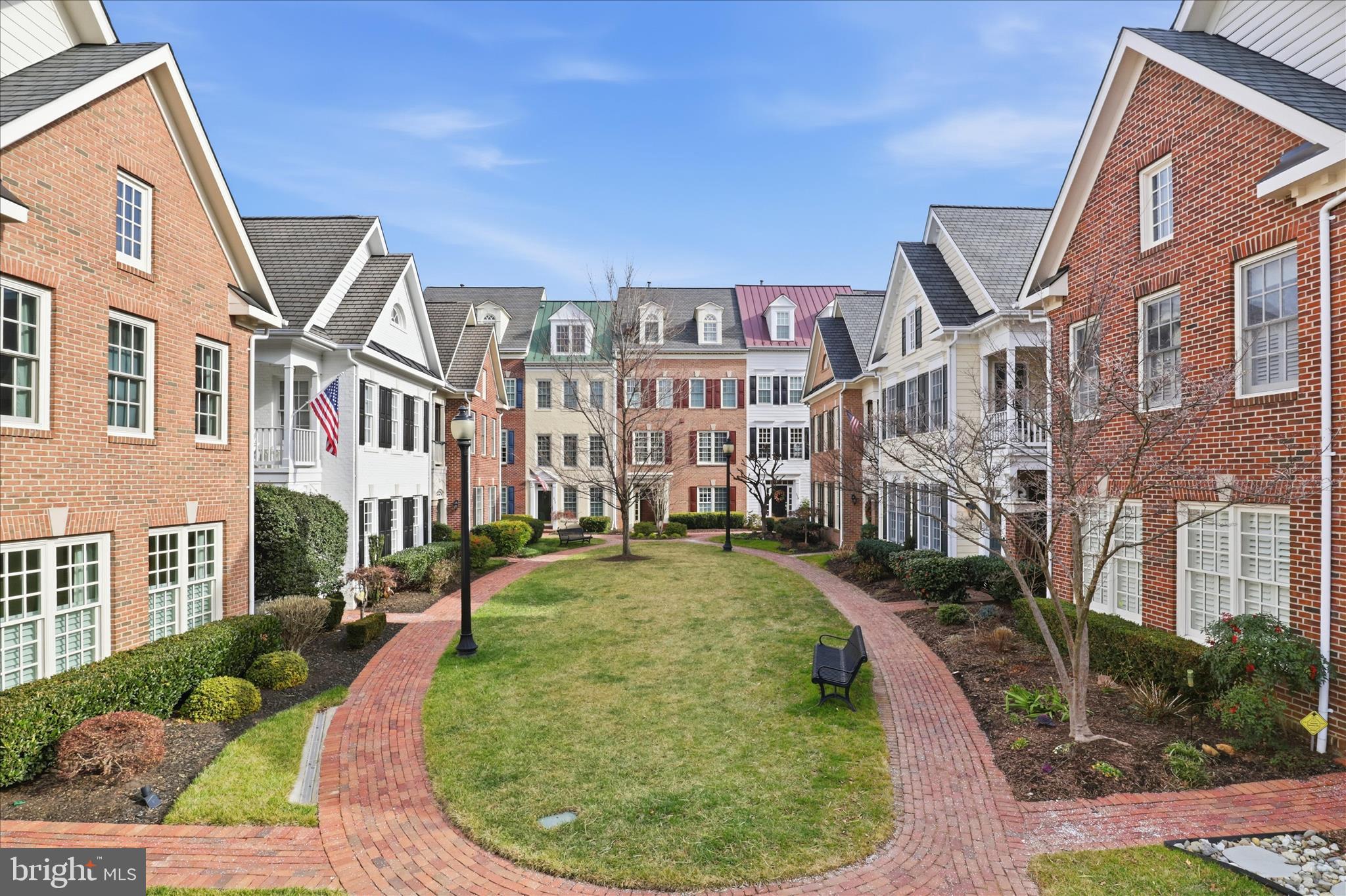 308 S FAYETTE STREET