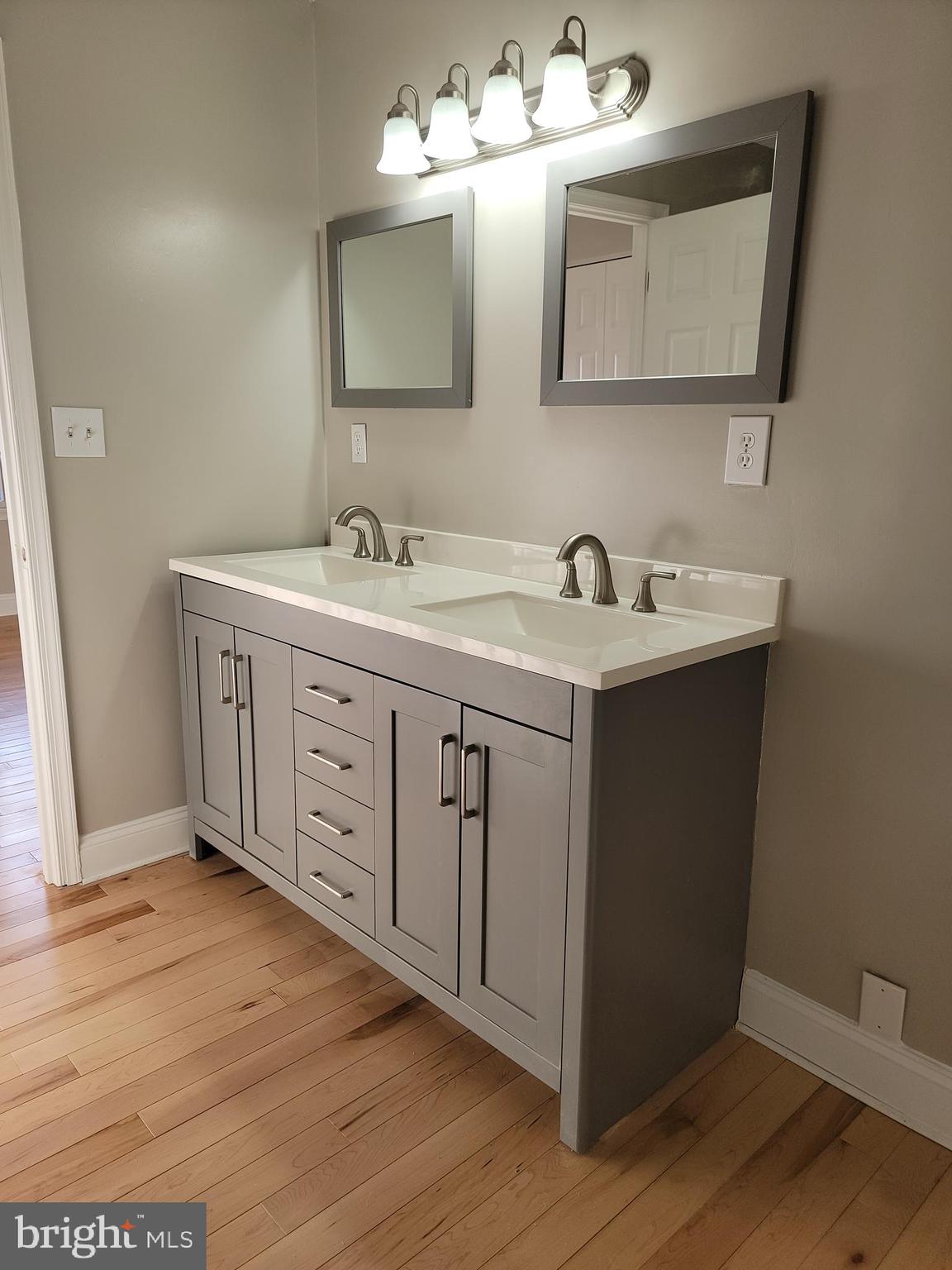 FOXBOROUGH FARMS - Residential