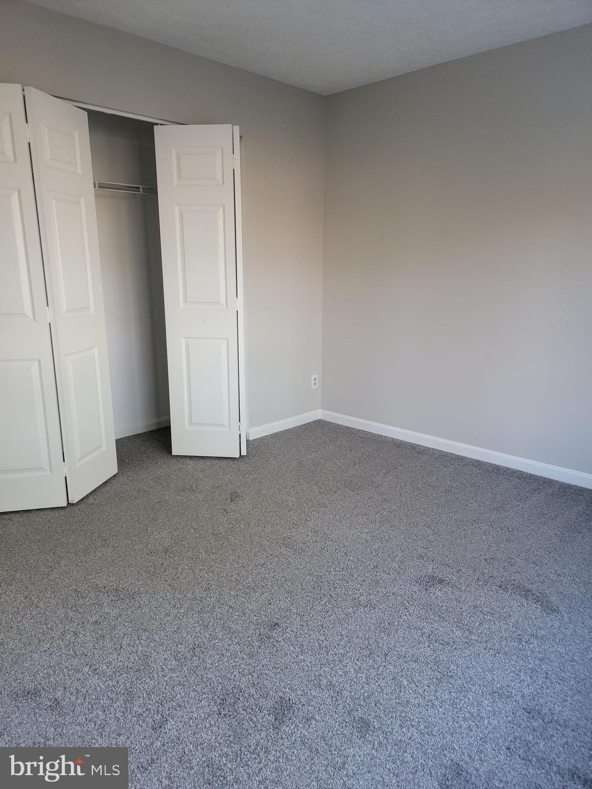 FOXBOROUGH FARMS - Residential