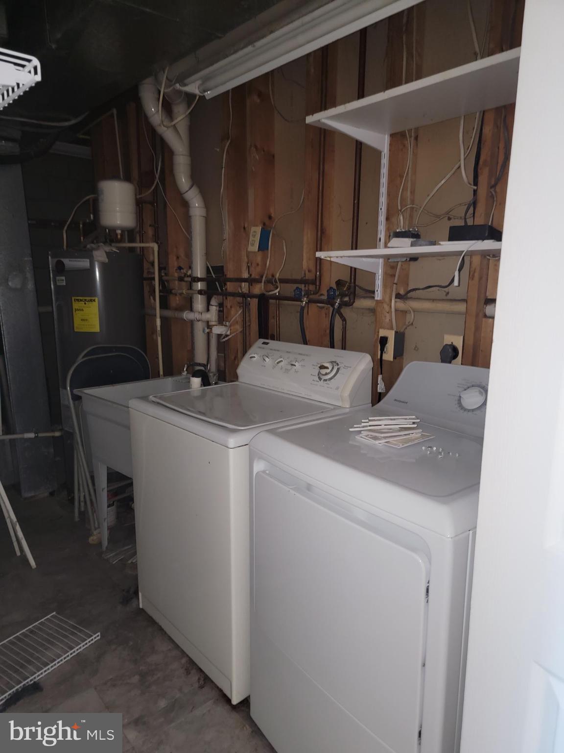 FOXBOROUGH FARMS - Residential