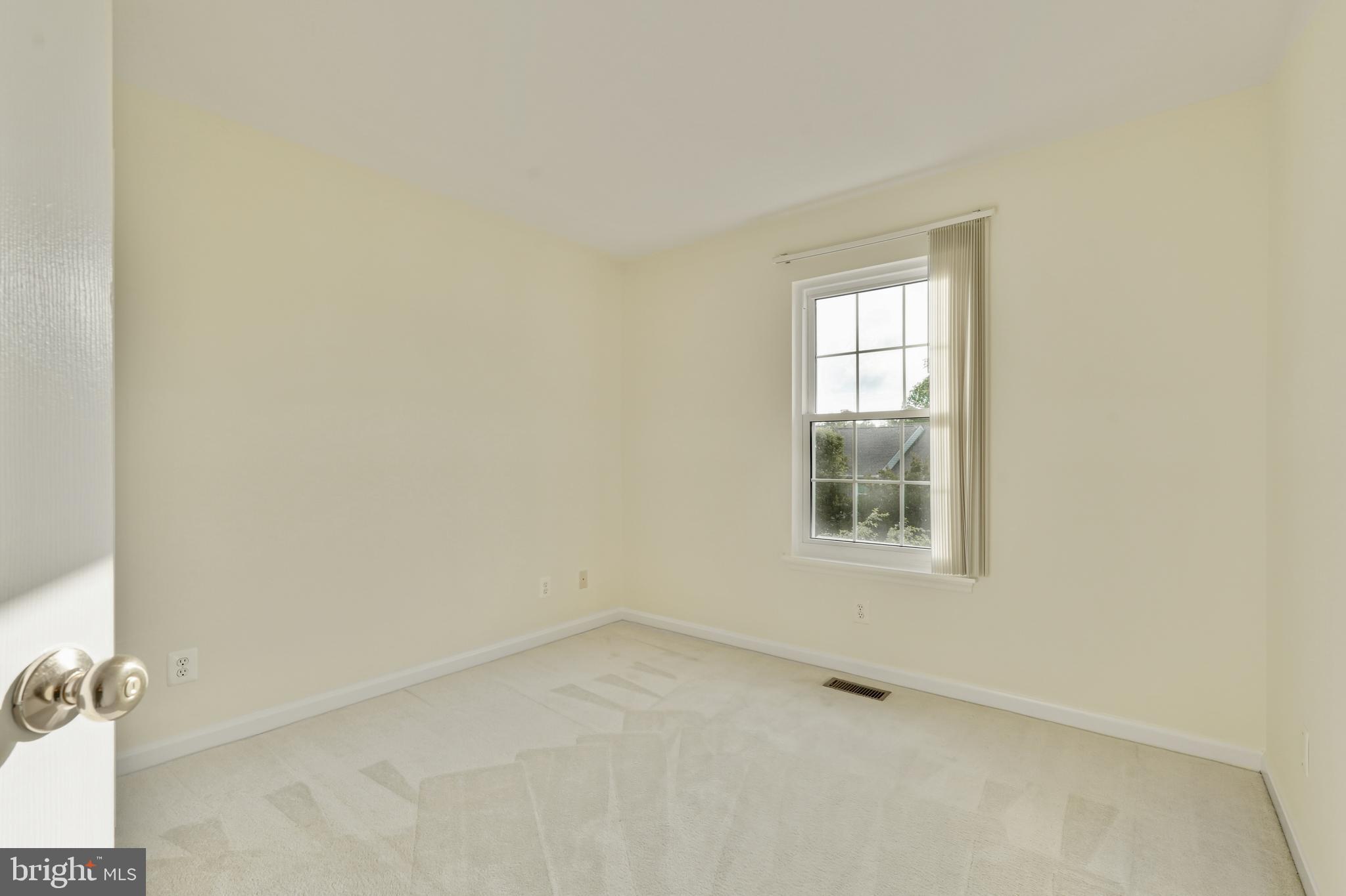 RIDGELEIGH - Residential Lease