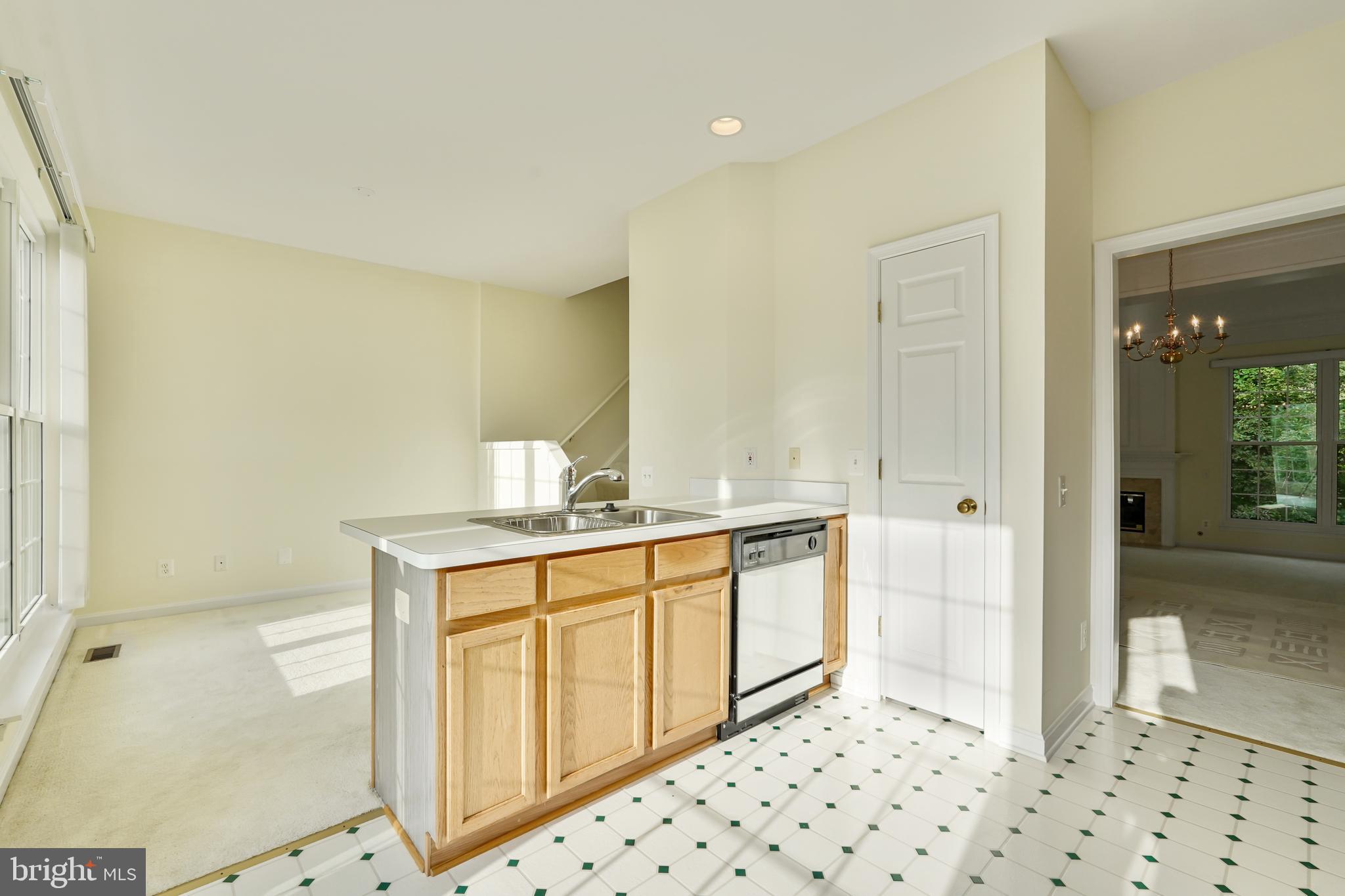 RIDGELEIGH - Residential Lease