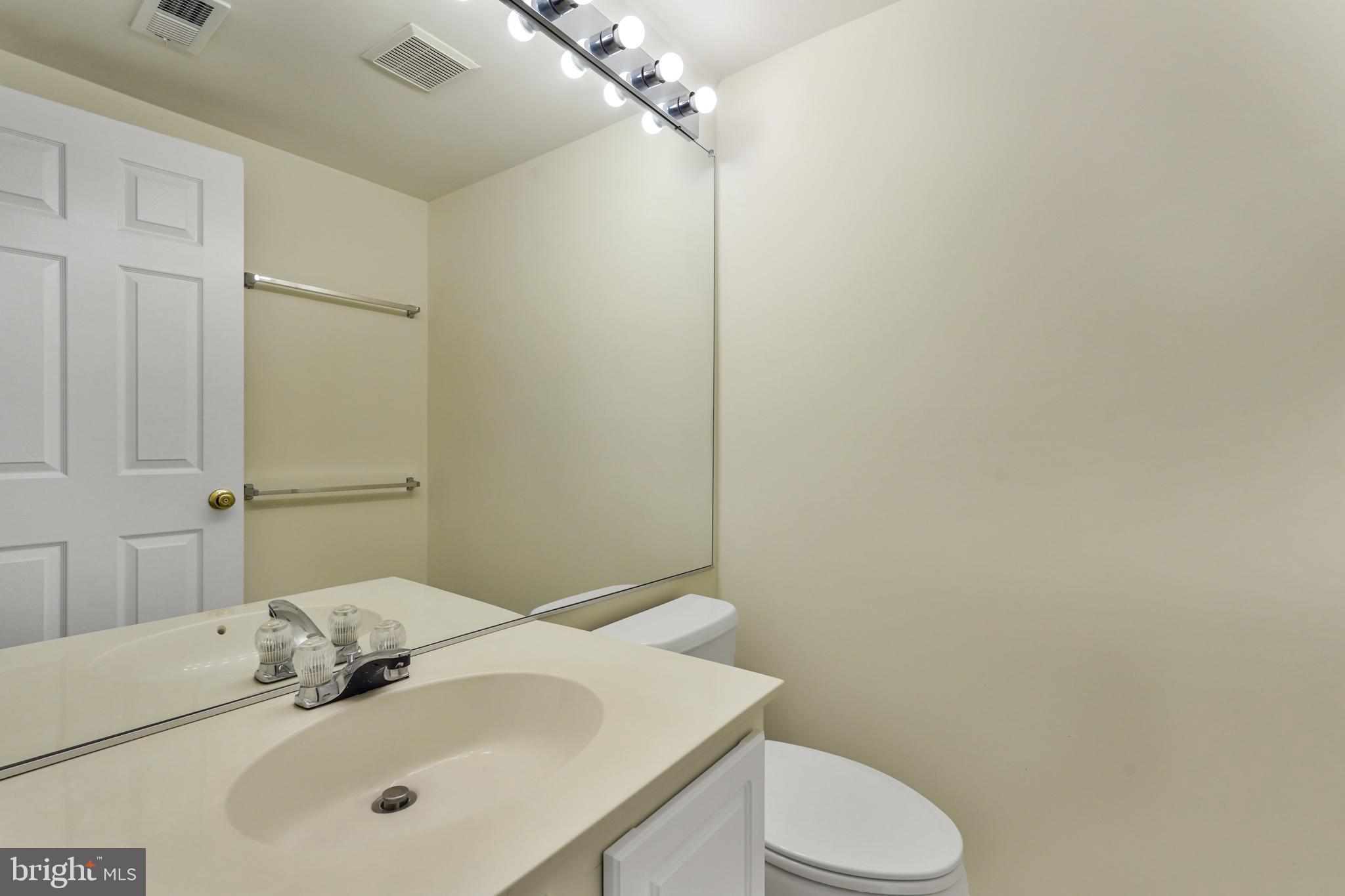 RIDGELEIGH - Residential Lease