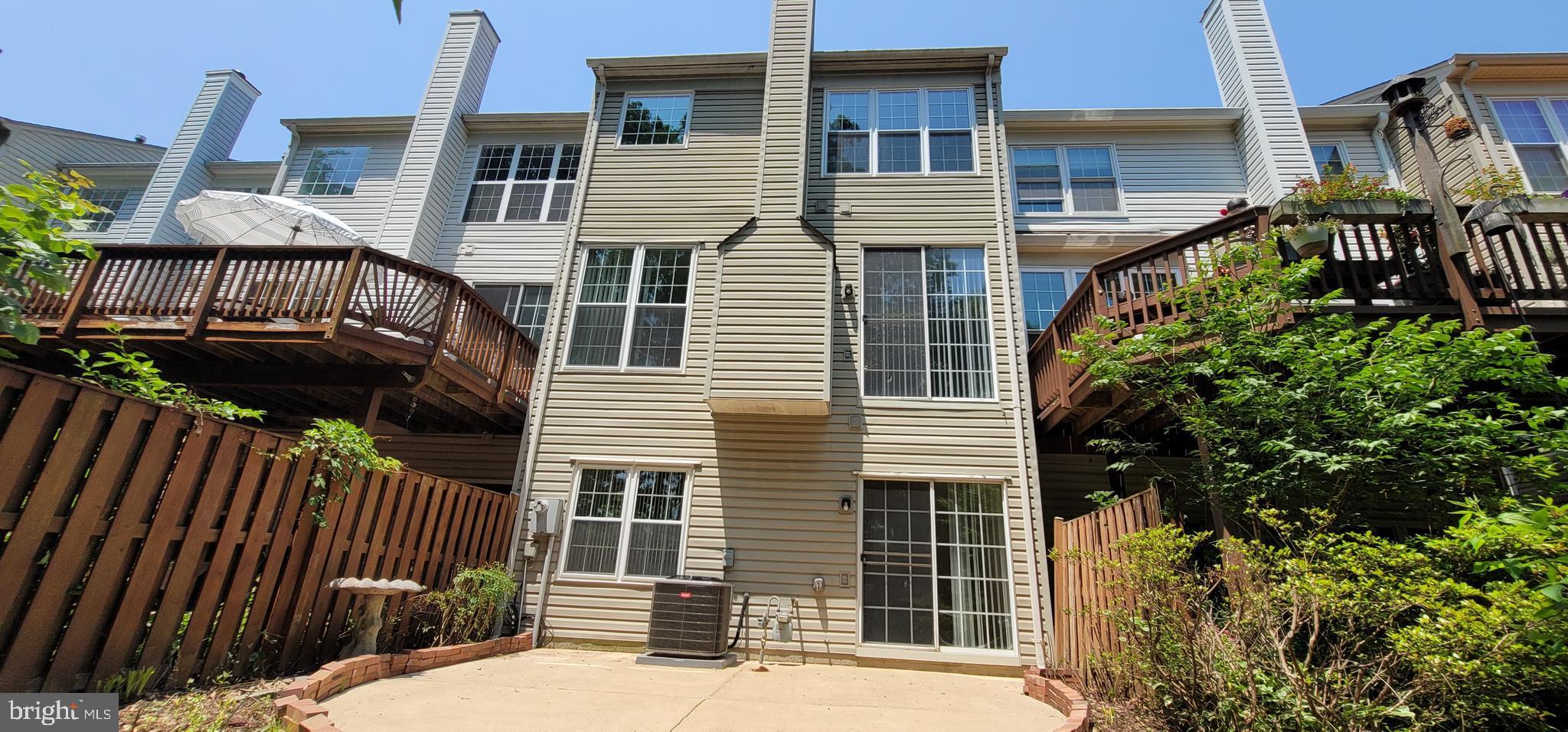 RIDGELEIGH - Residential Lease