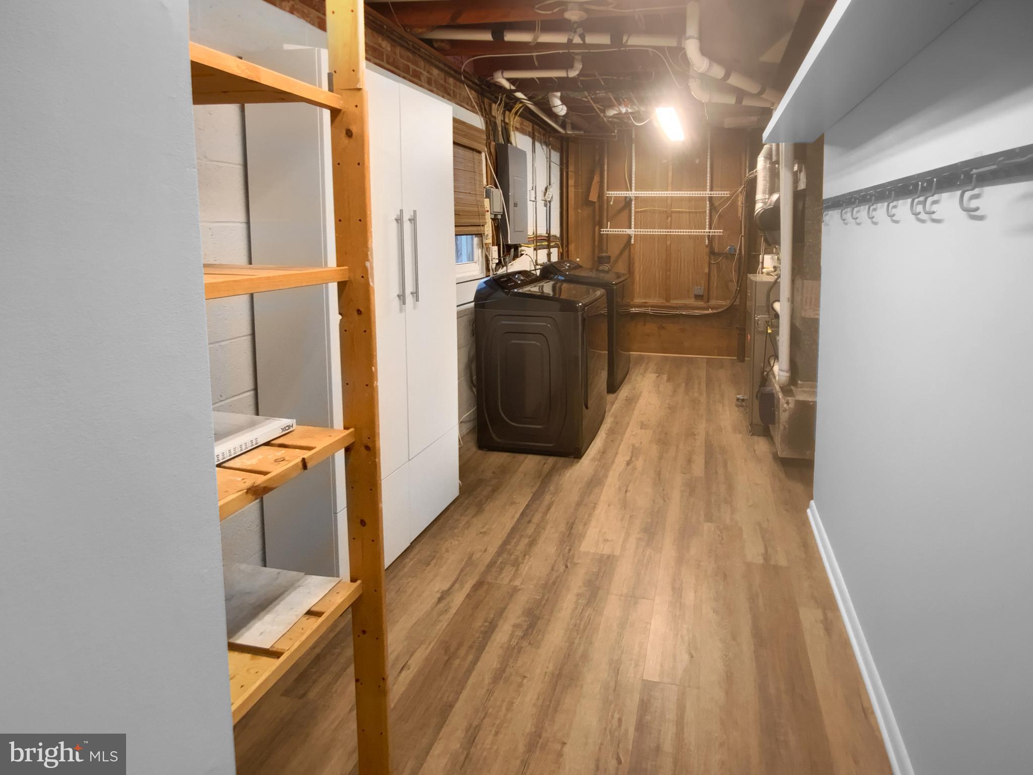 PRINCE WILLIAM ESTATES - Residential