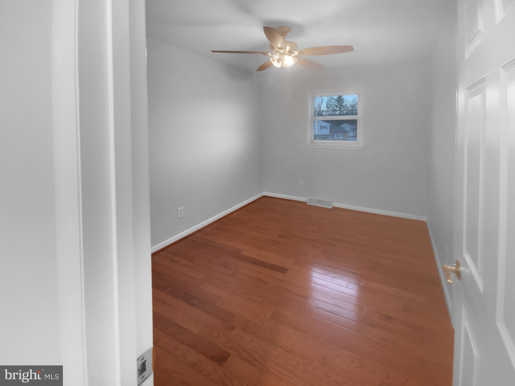 PRINCE WILLIAM ESTATES - Residential