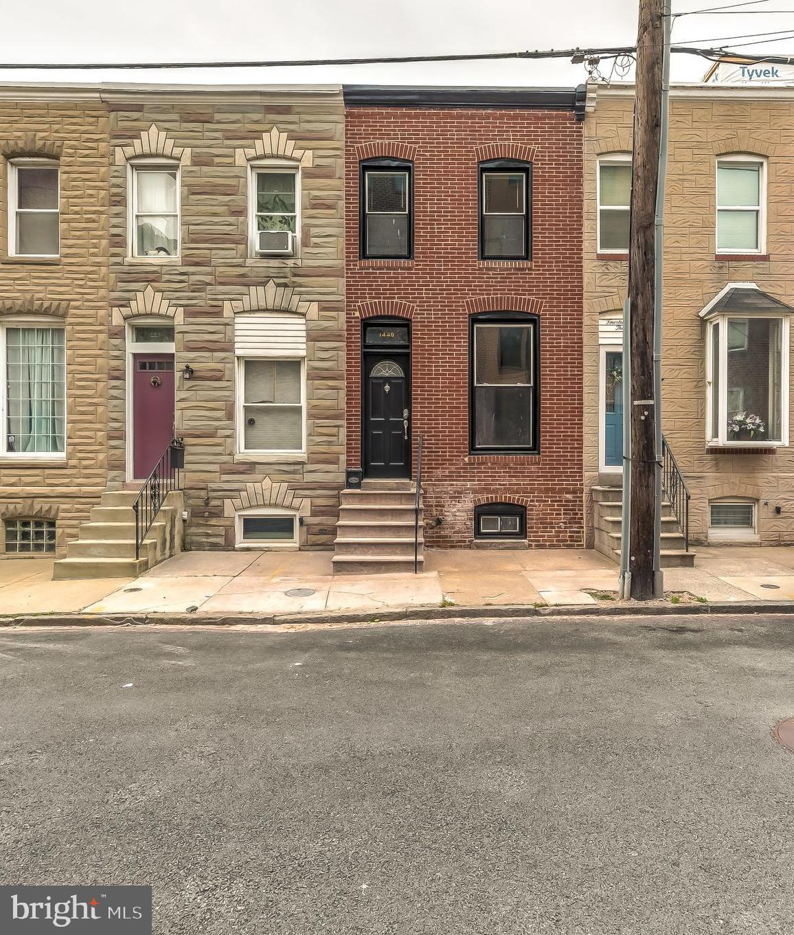 LOCUST POINT - Residential