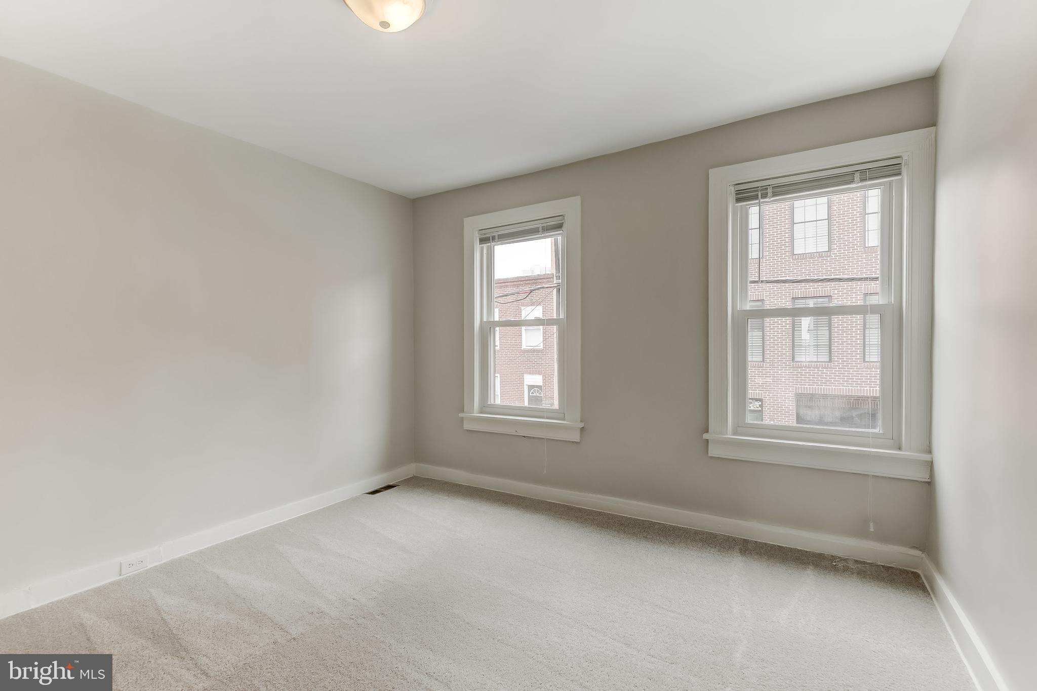 LOCUST POINT - Residential