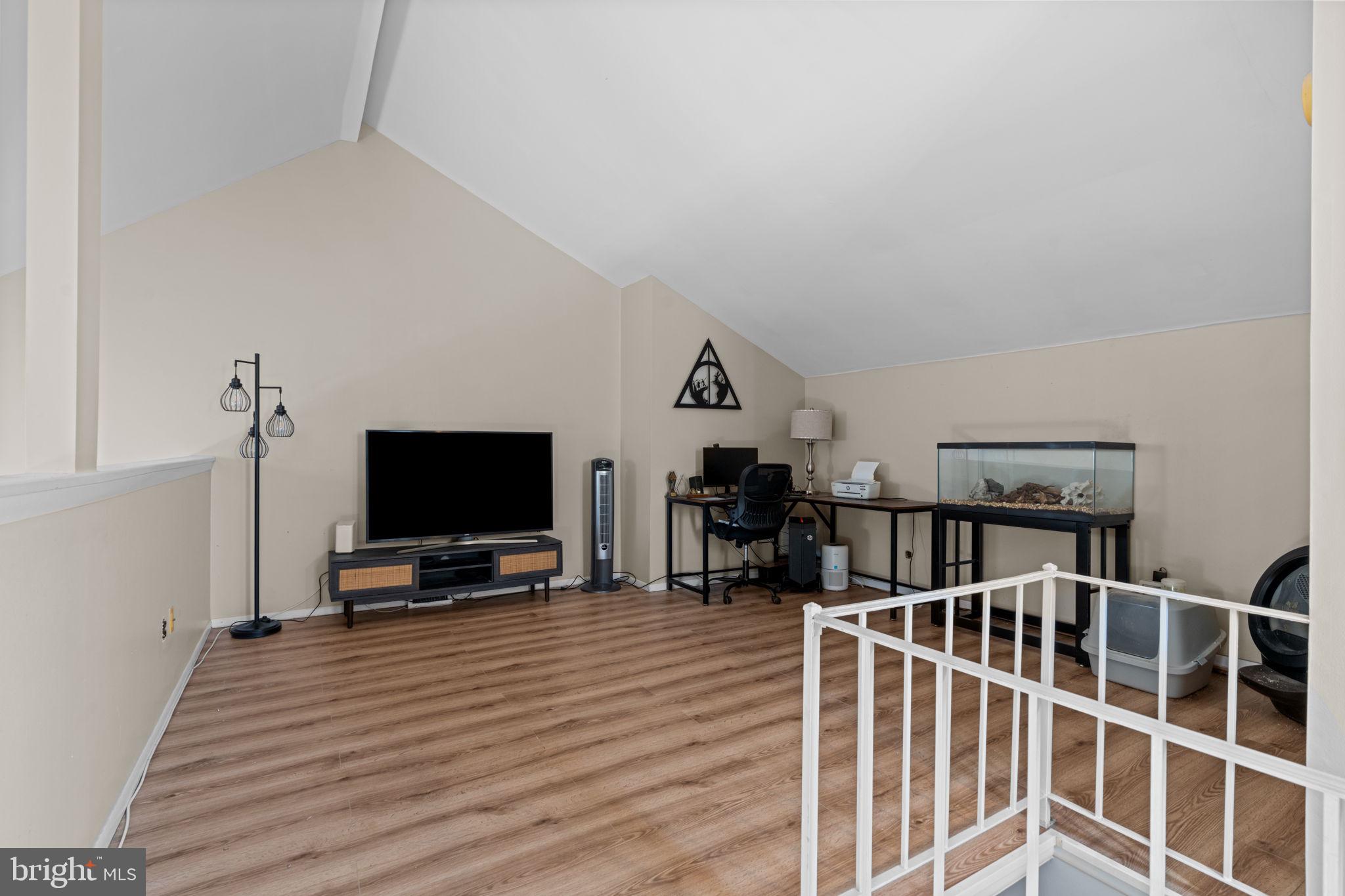 RIVERS BEND III - Residential