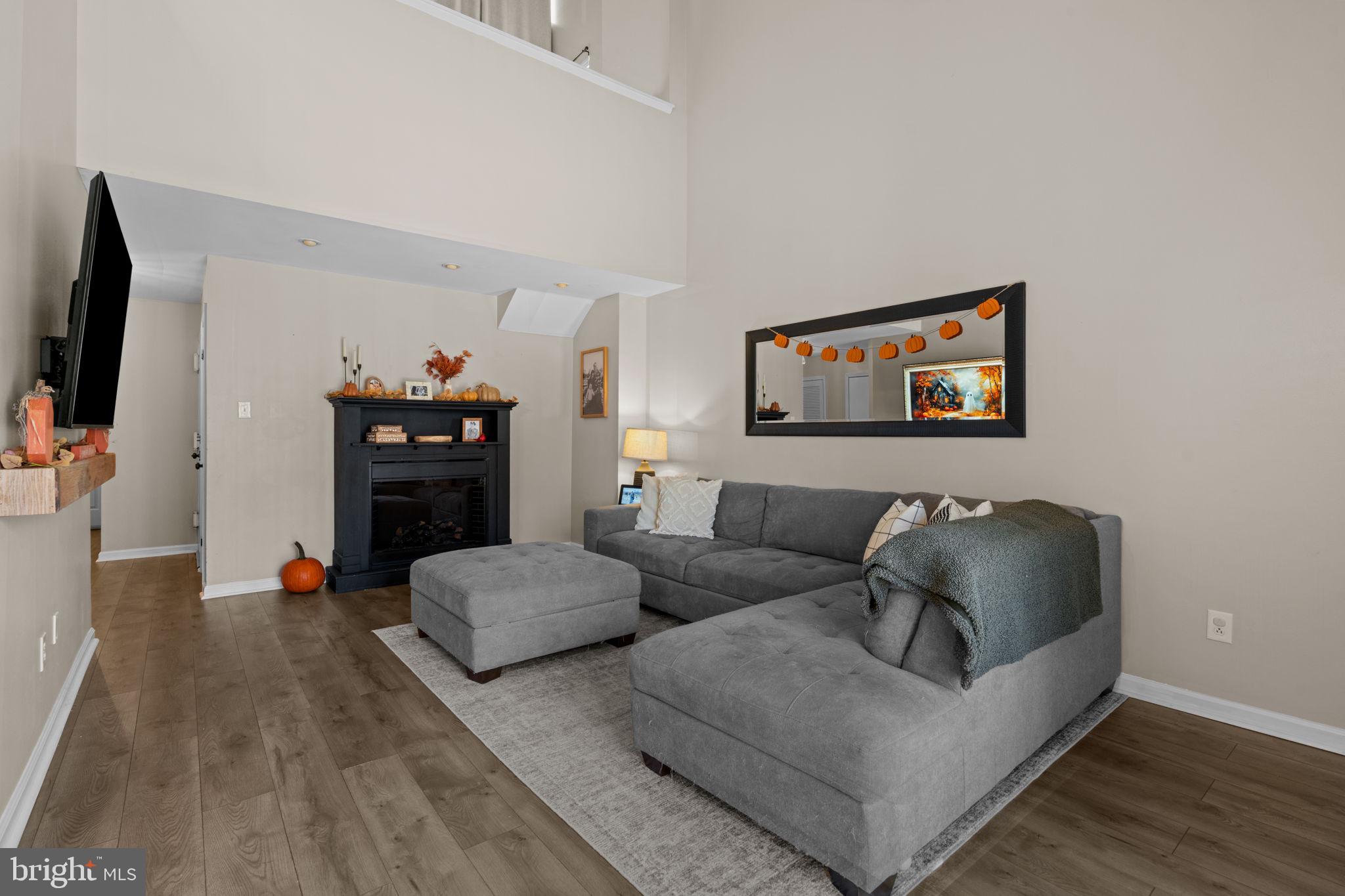 RIVERS BEND III - Residential