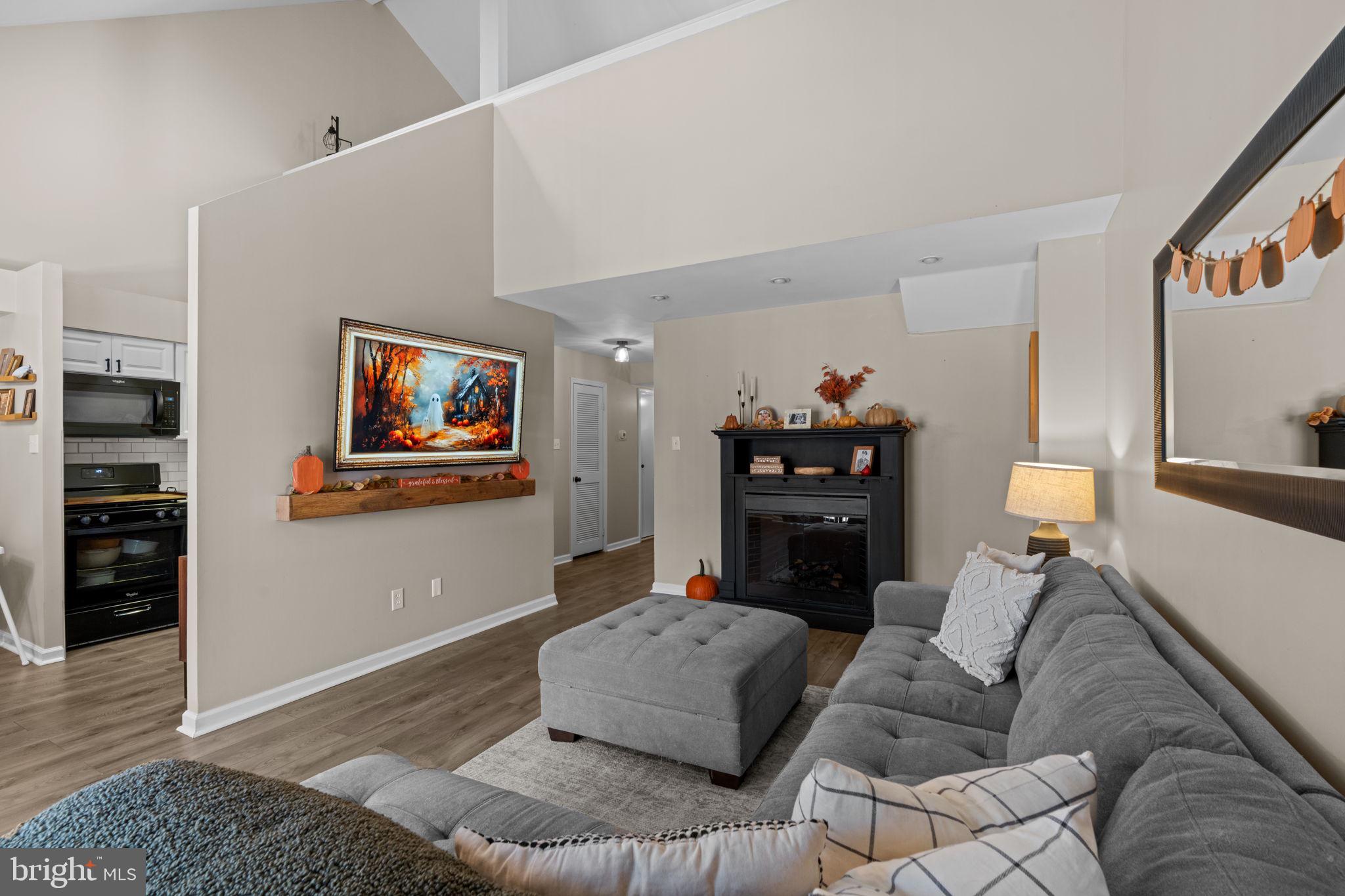 RIVERS BEND III - Residential