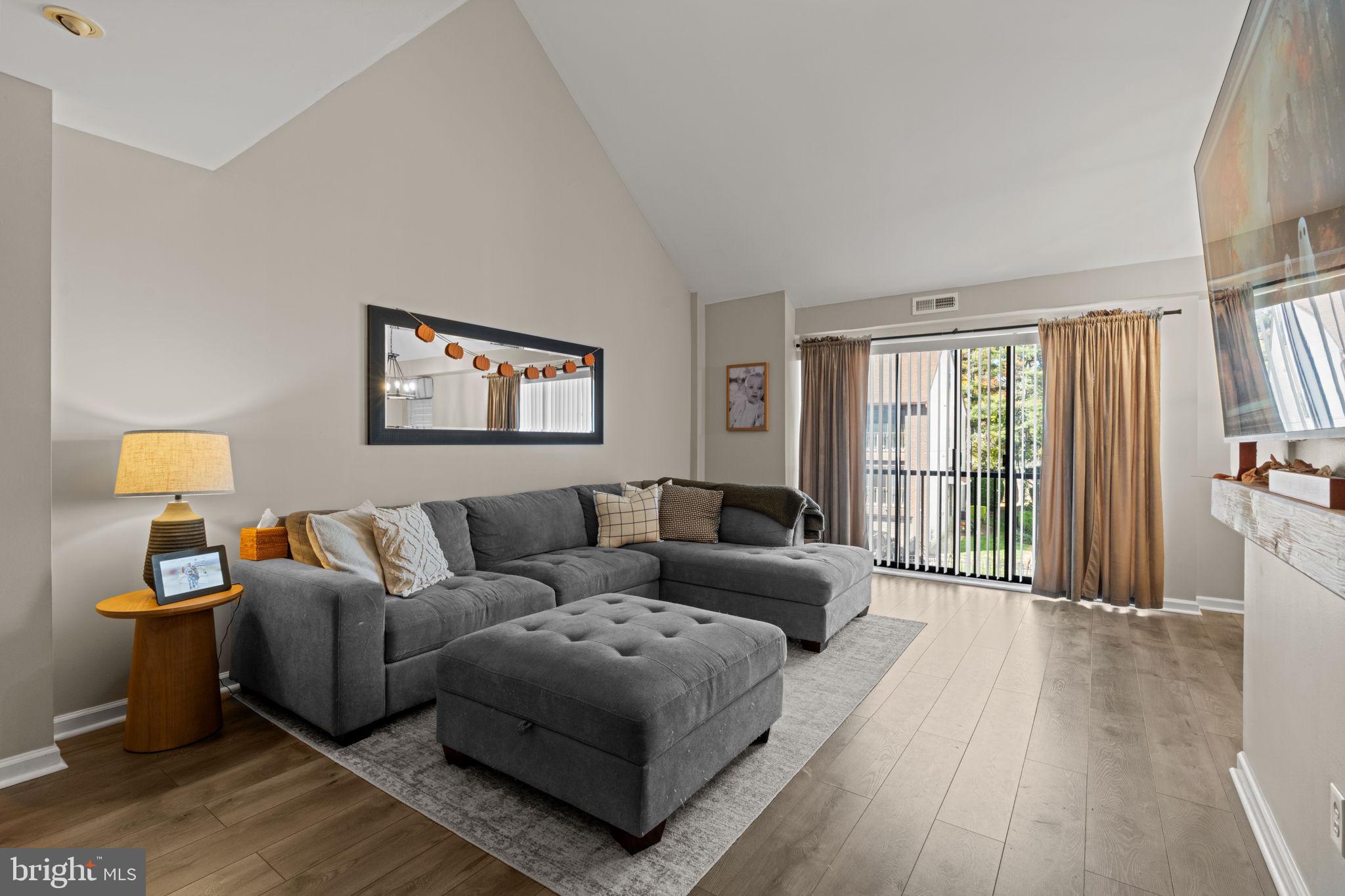 RIVERS BEND III - Residential