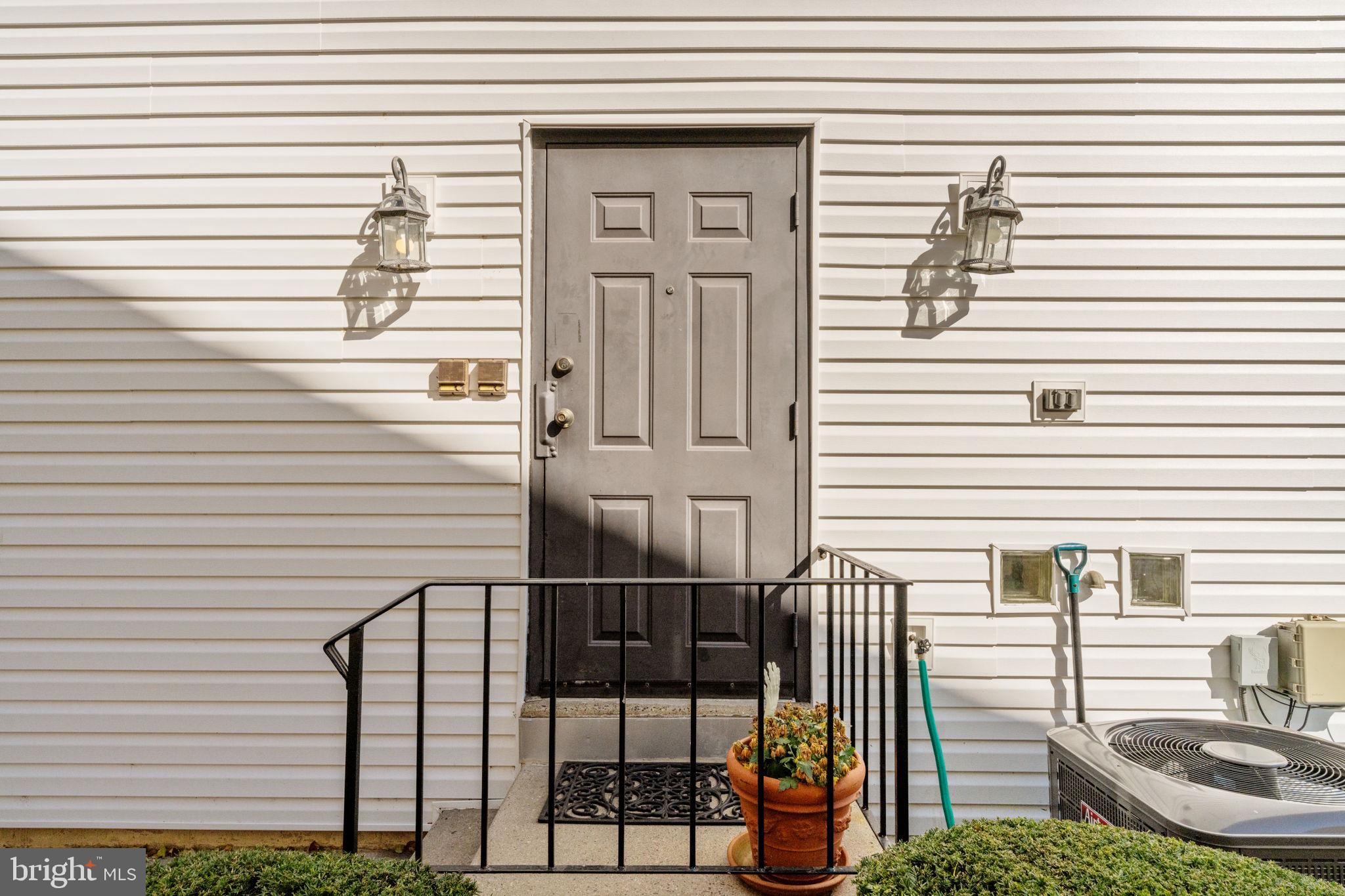 RIVERS BEND III - Residential