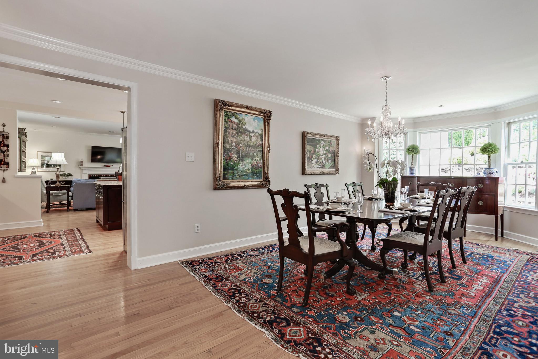 COUNTRY CLUB HILLS - Residential