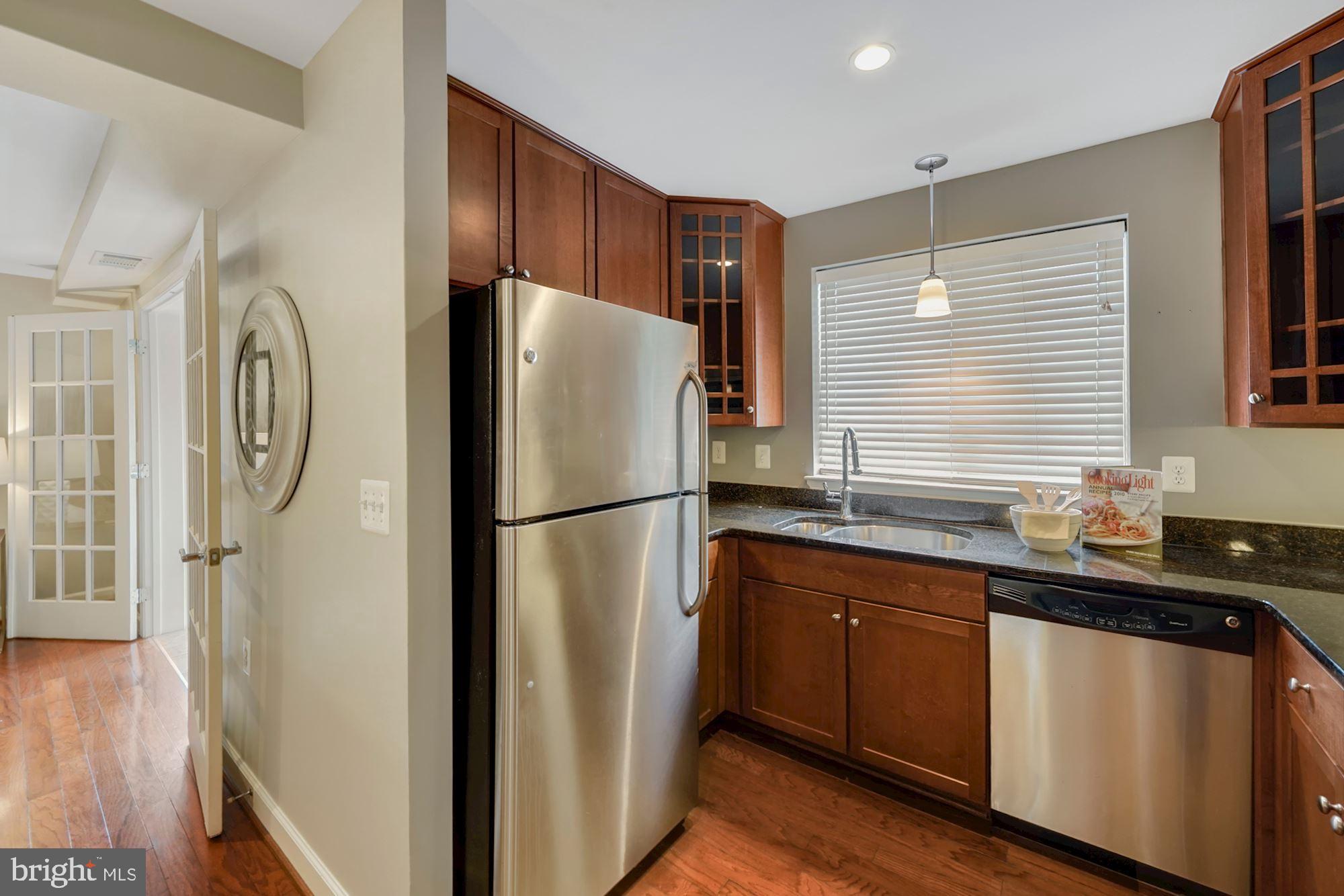 WEST VILLAGE OF SHIRLINGTON - Residential