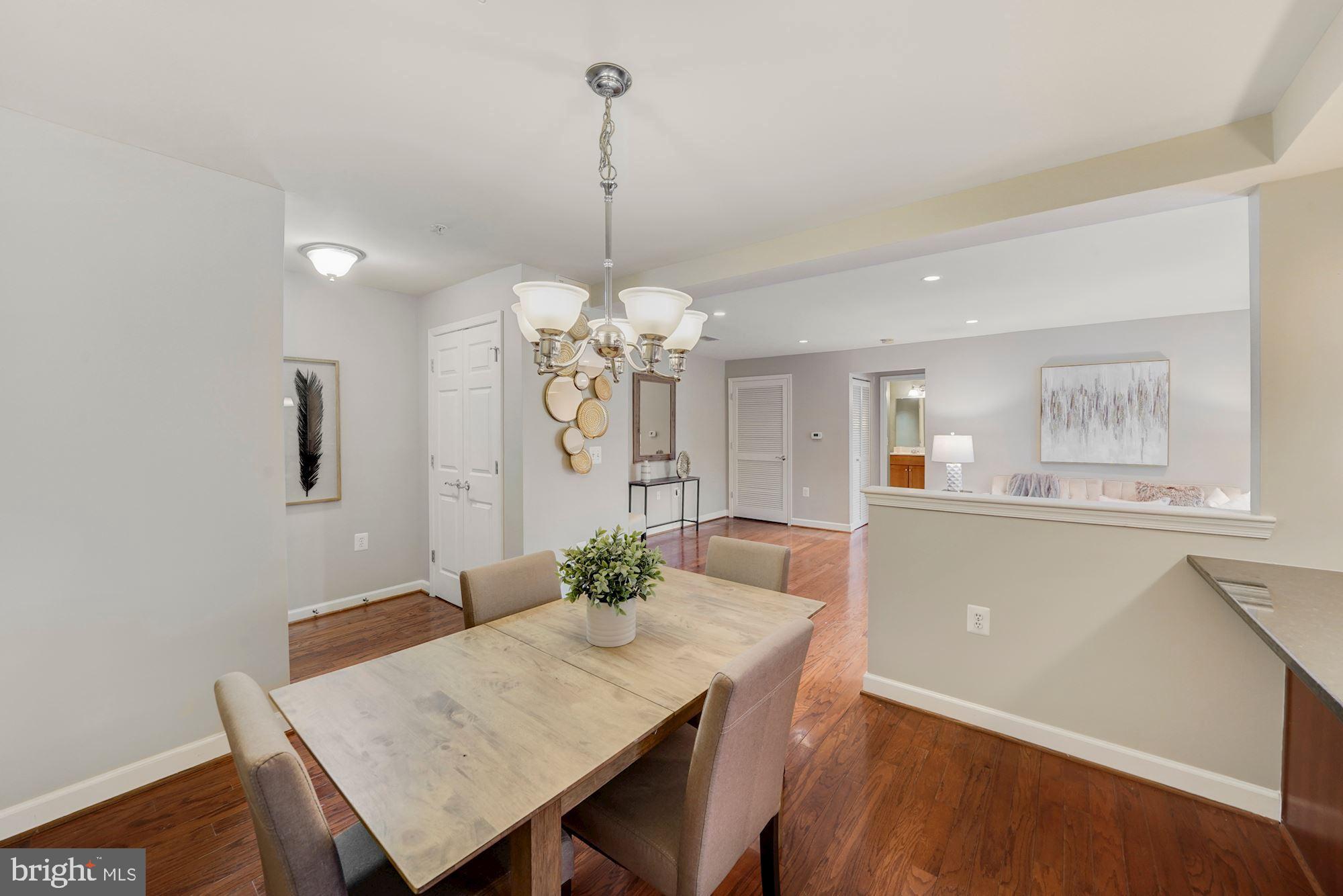 WEST VILLAGE OF SHIRLINGTON - Residential