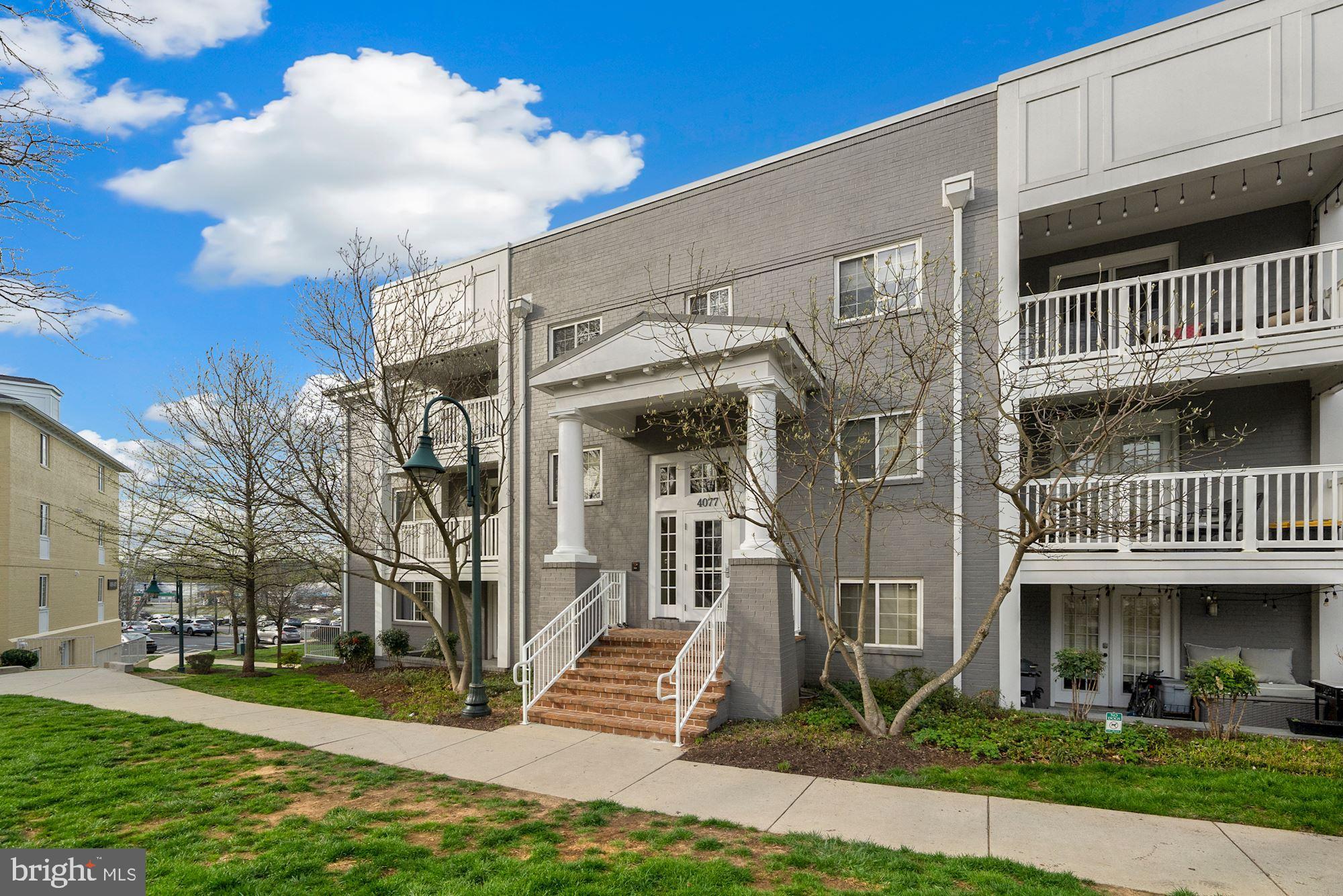 WEST VILLAGE OF SHIRLINGTON - Residential