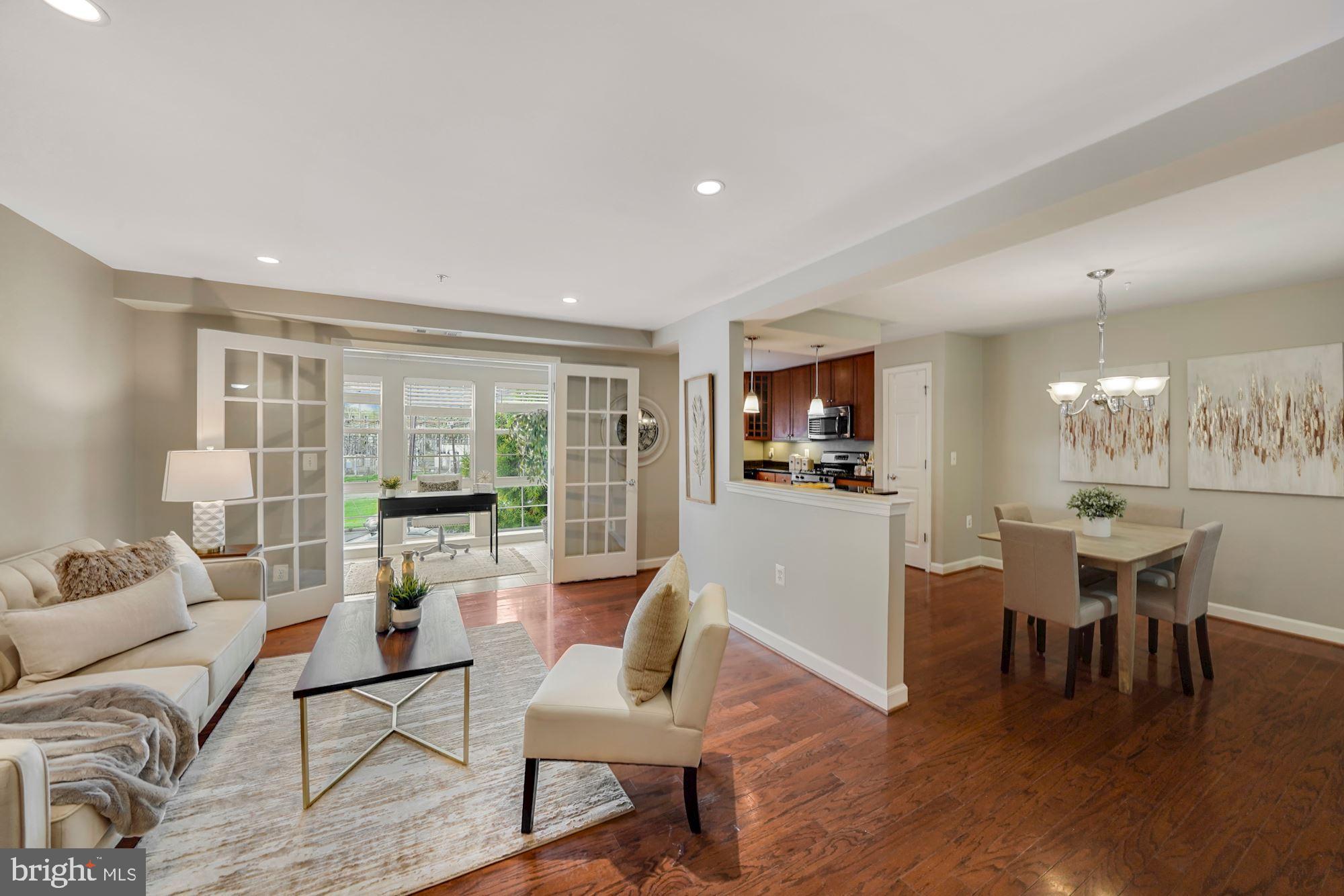 WEST VILLAGE OF SHIRLINGTON - Residential