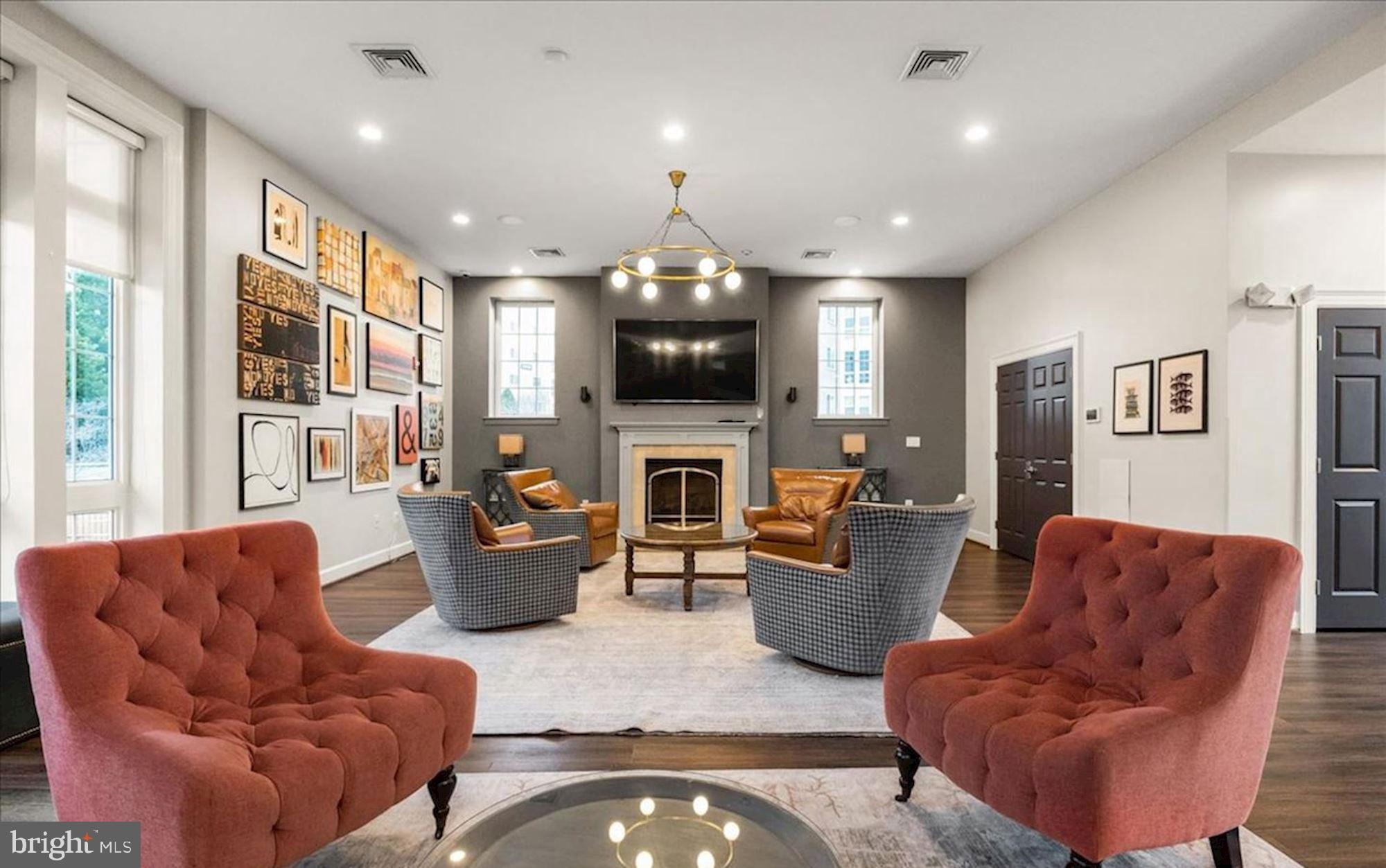 WEST VILLAGE OF SHIRLINGTON - Residential