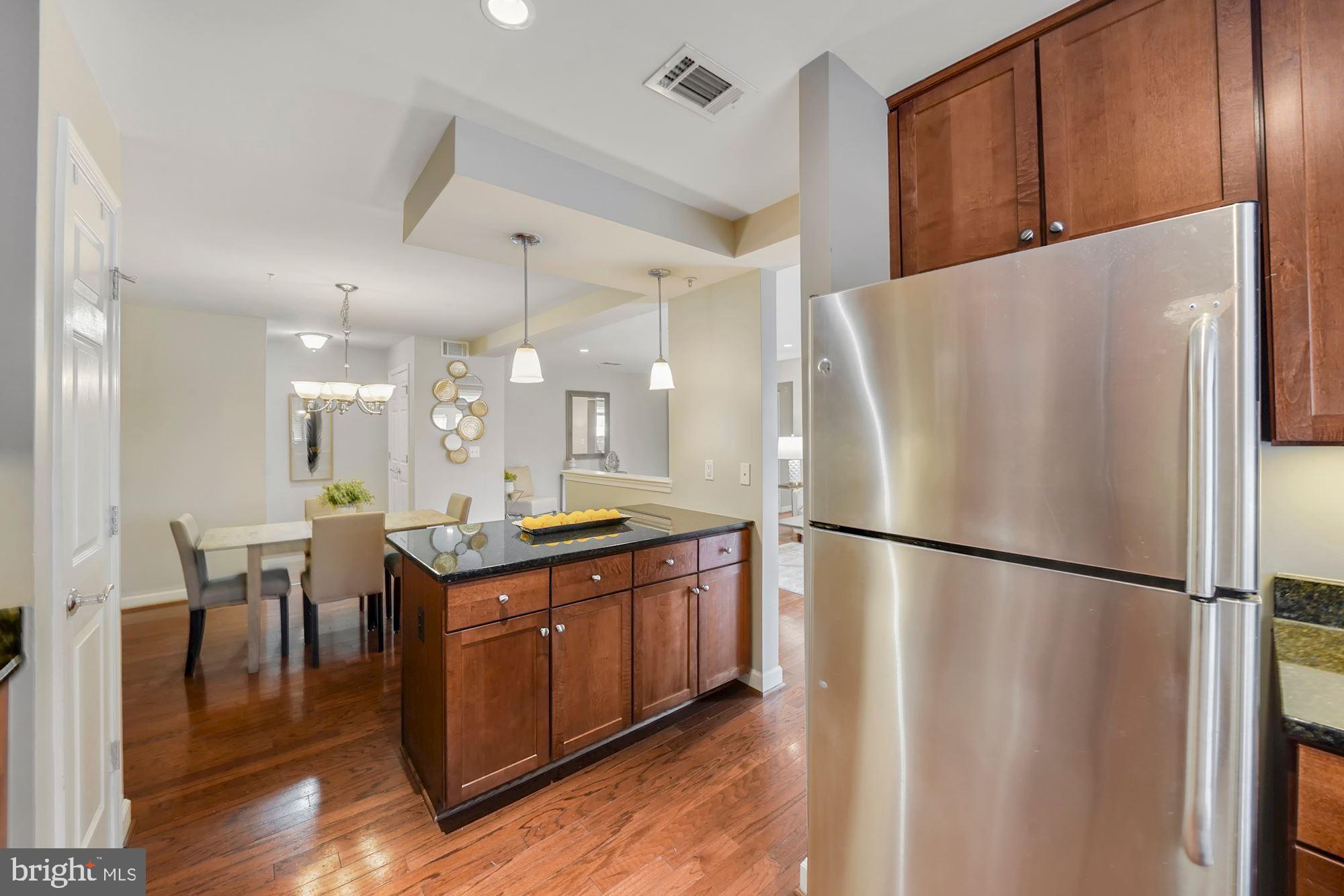 WEST VILLAGE OF SHIRLINGTON - Residential