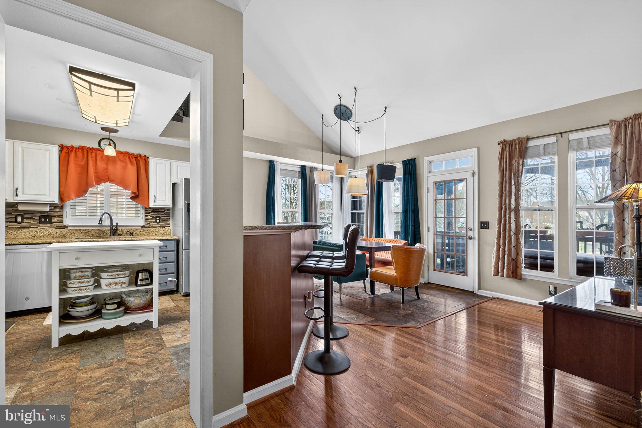 POTOMAC STATION - Residential