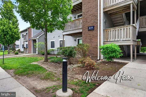 805 Ravens Crest Drive, Plainsboro, NJ MLS: NJMX2011752