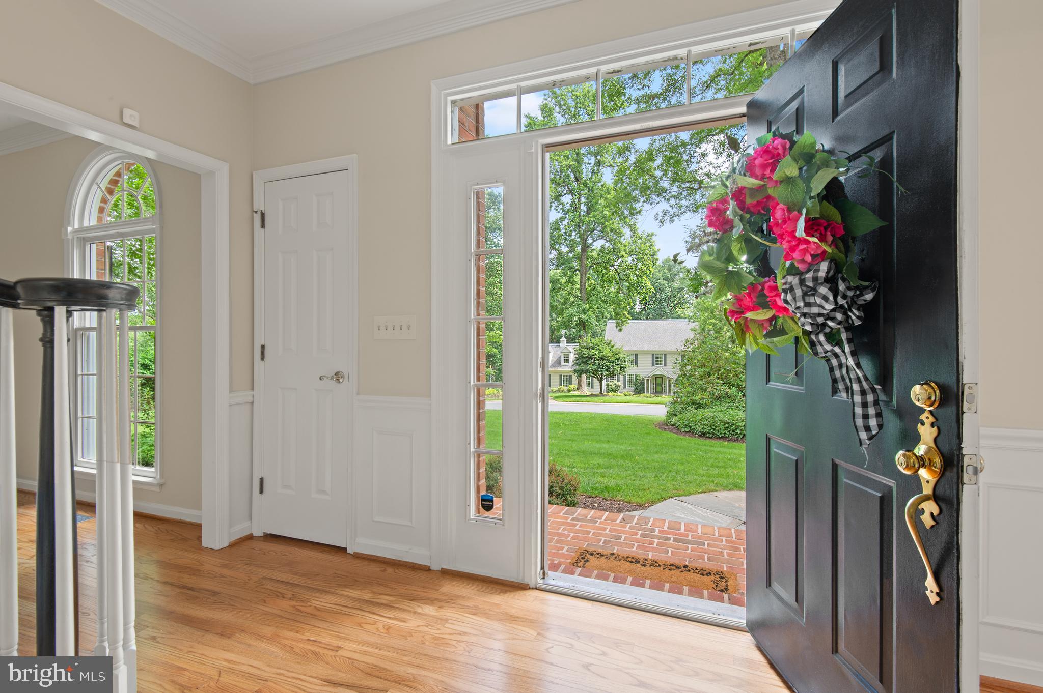 HENDERSON HILL - Residential