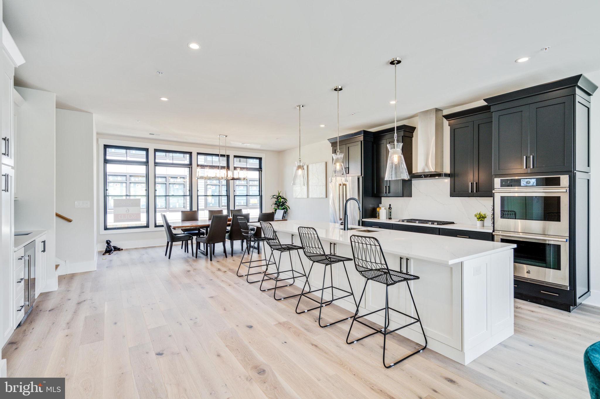 BROWNSTONES AT BERKLEY - Residential