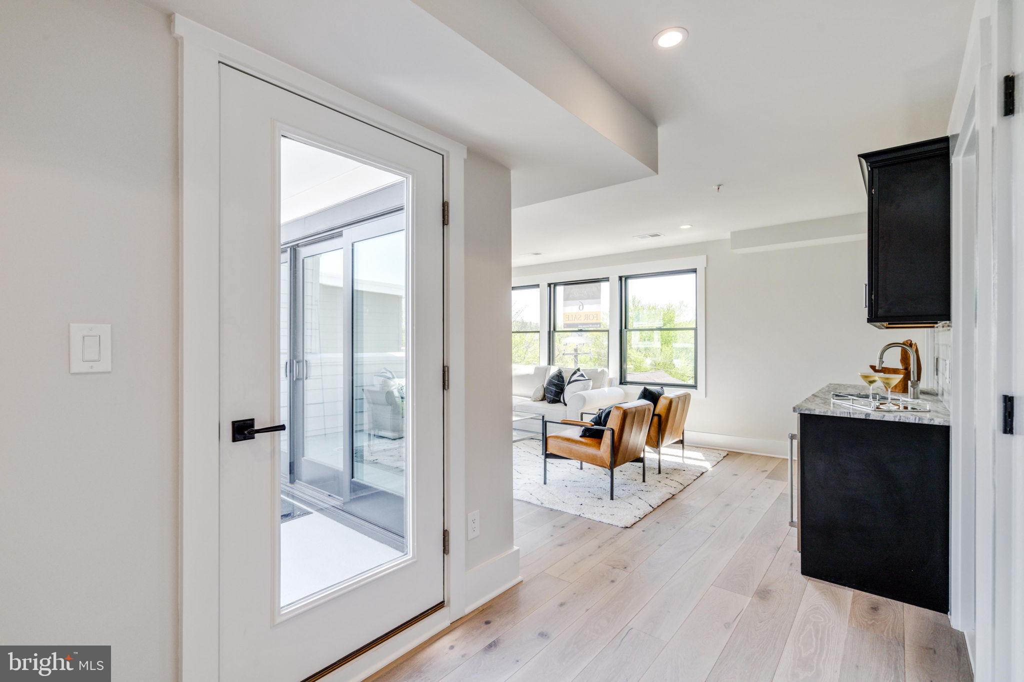 BROWNSTONES AT BERKLEY - Residential