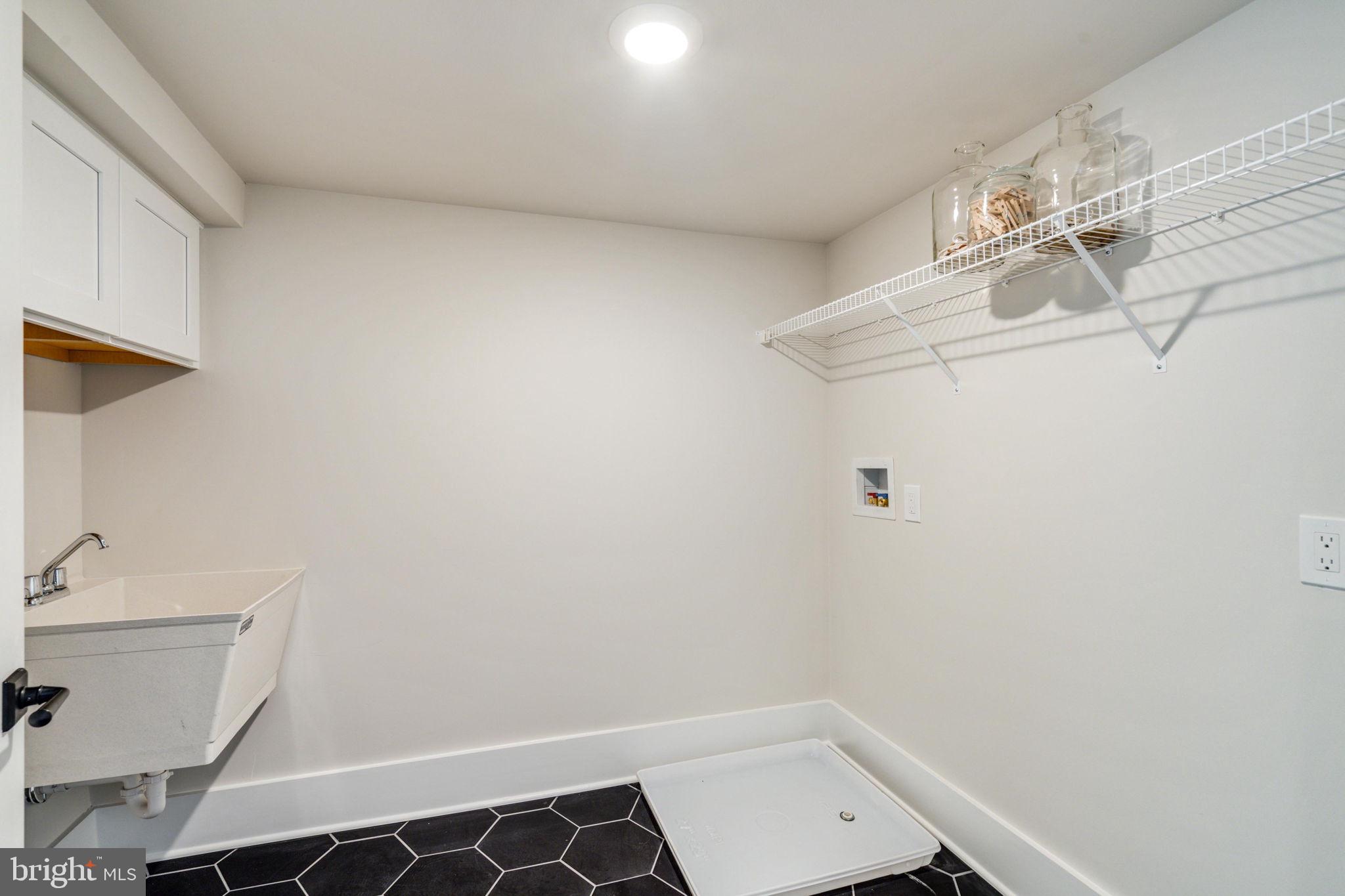 BROWNSTONES AT BERKLEY - Residential