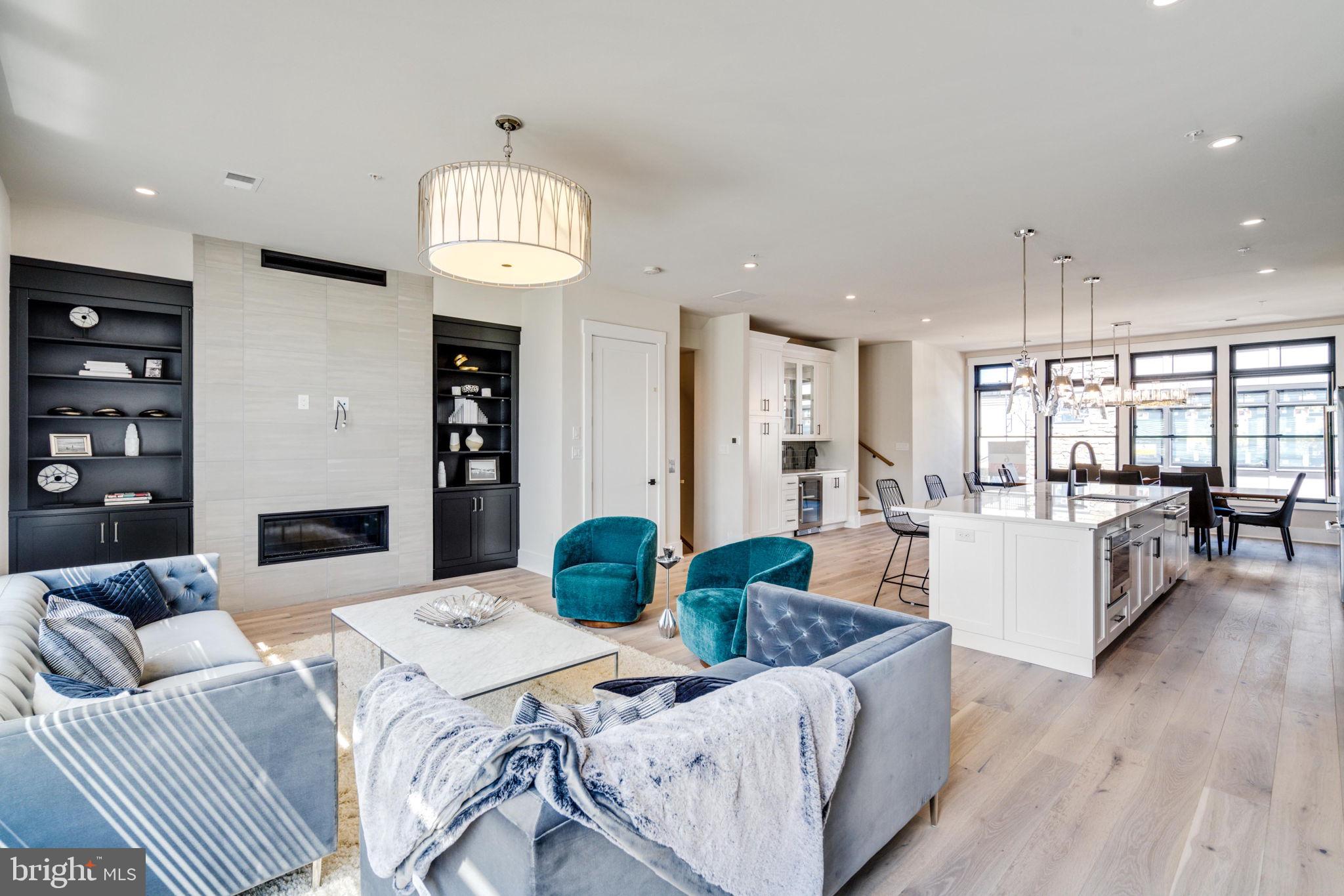 BROWNSTONES AT BERKLEY - Residential