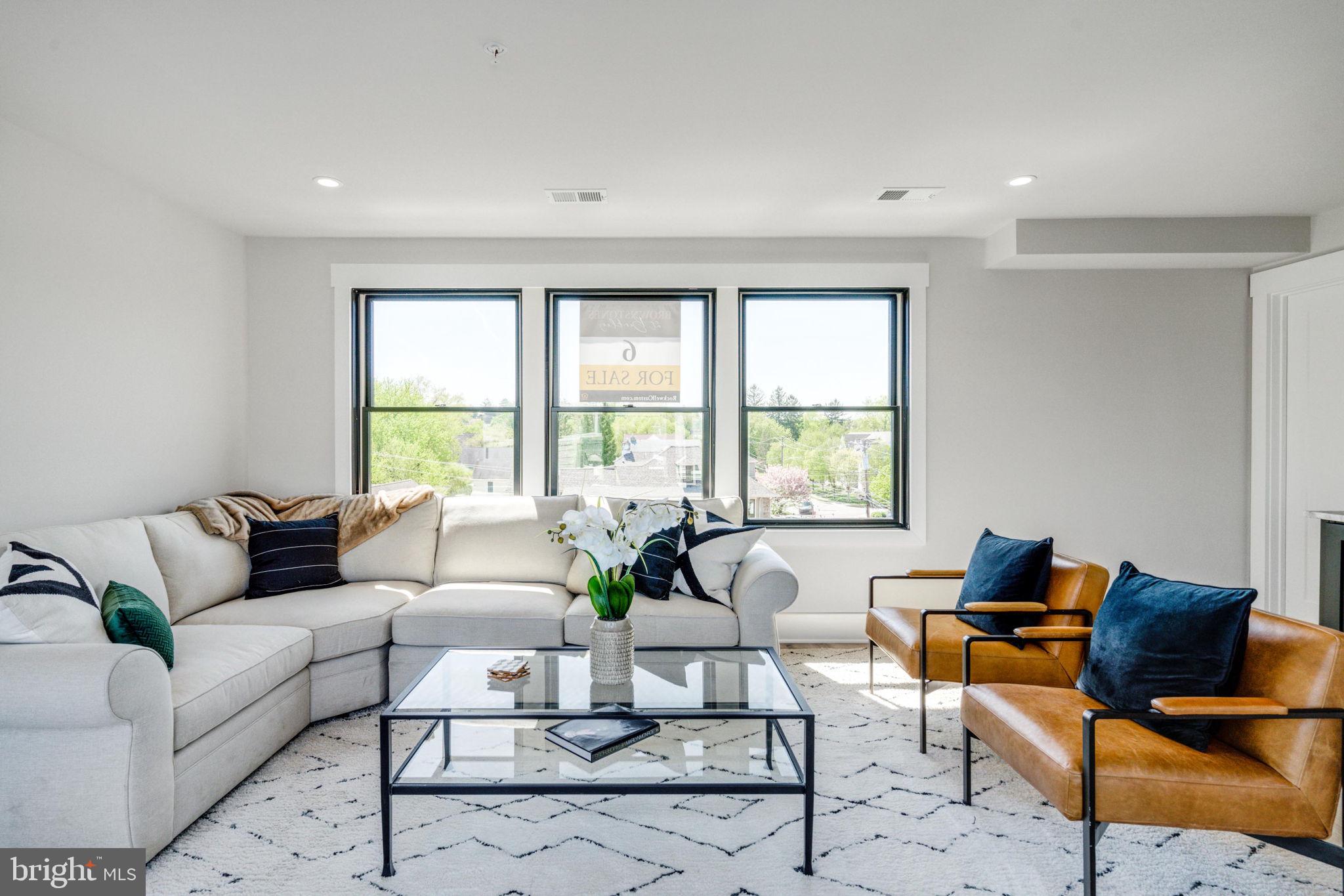 BROWNSTONES AT BERKLEY - Residential