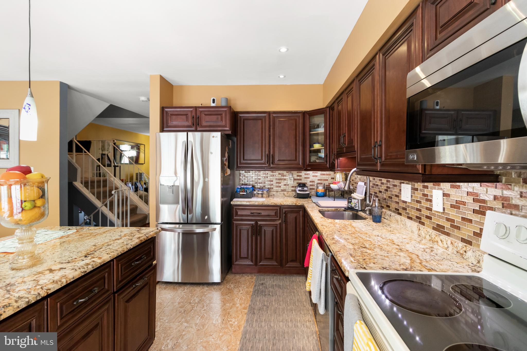 LAUREL LAKES PLAT 2 - Residential