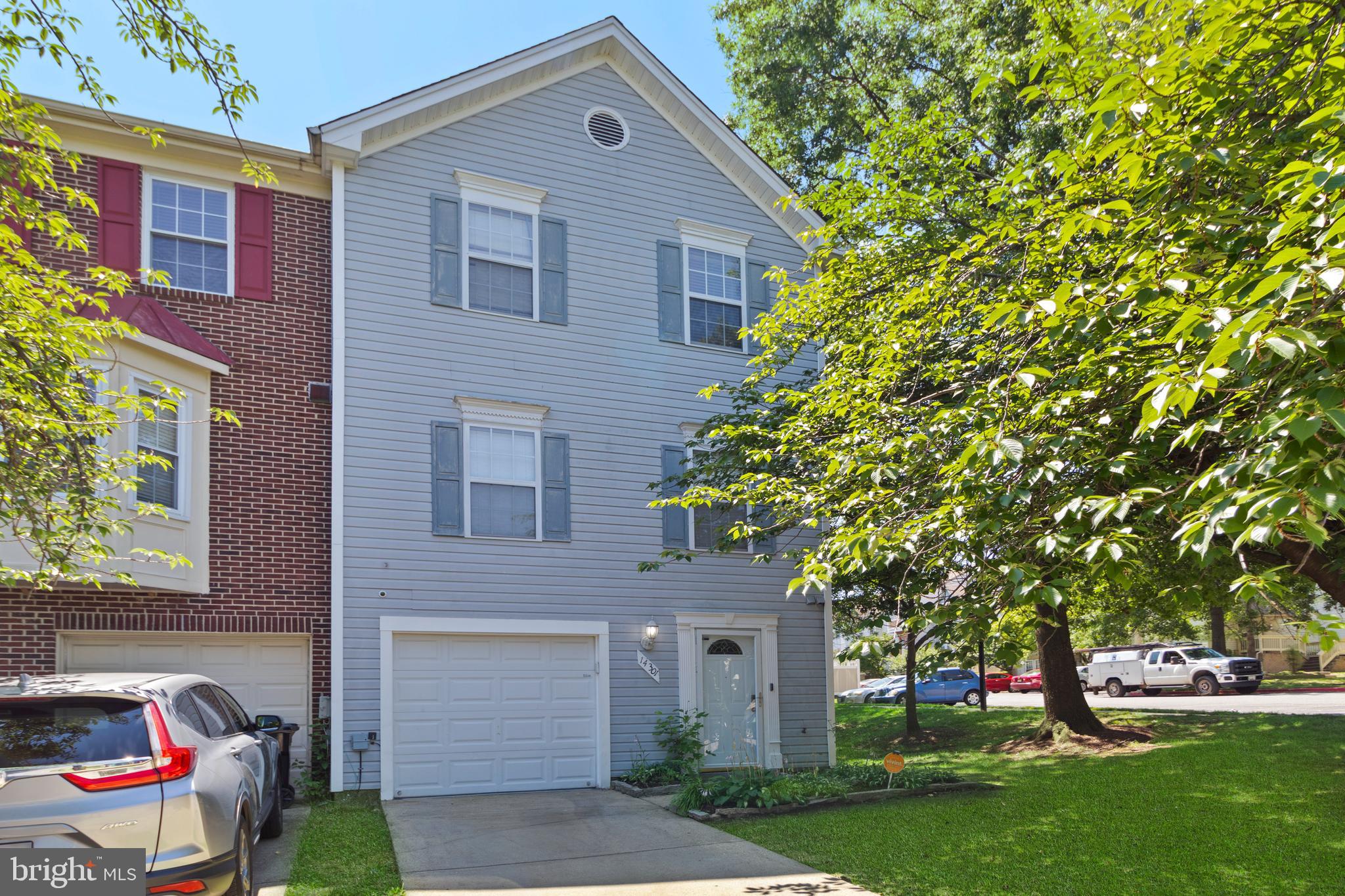 LAUREL LAKES PLAT 2 - Residential