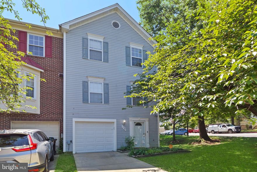 Look no further! Updated 3 bedrooms 2 full & 2 half bath end unit townhome.  Fully fenced with a double deck and walkout basement.  Brand new kitchen door leading out to the deck. Double walk-in closets in the master bedroom. Fireplace and much more.  NO HOA!! close to Laurel park and walking trail. Sellers are looking for a home of choice but this home will not stay on the market for long so run don't walk to see this home. Please remove your shoes or wear shoe cover.