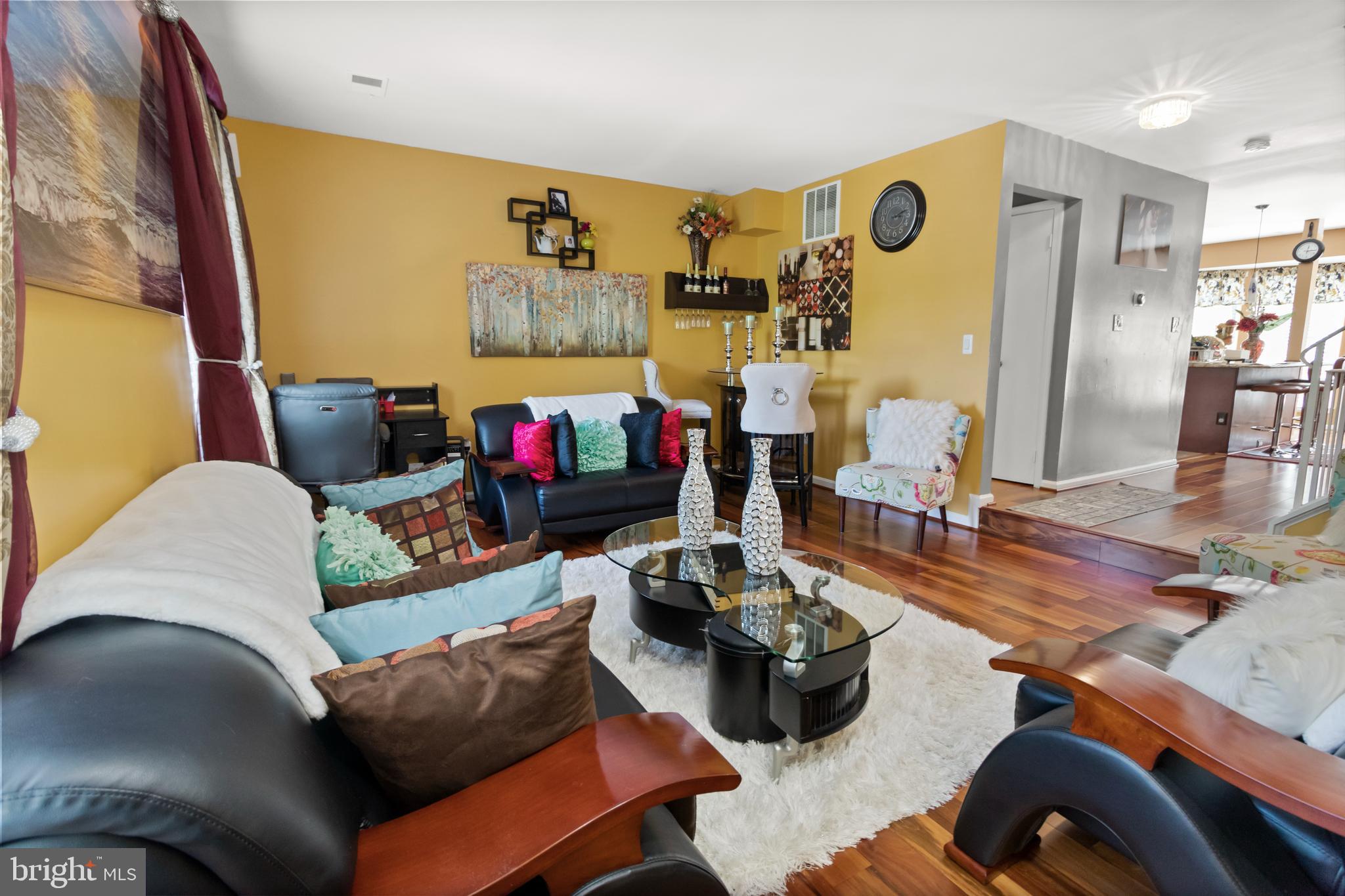 LAUREL LAKES PLAT 2 - Residential