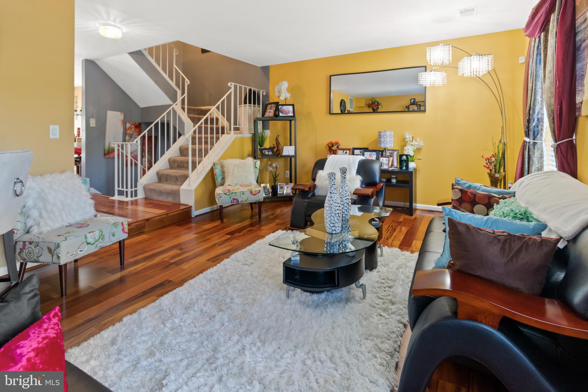 LAUREL LAKES PLAT 2 - Residential