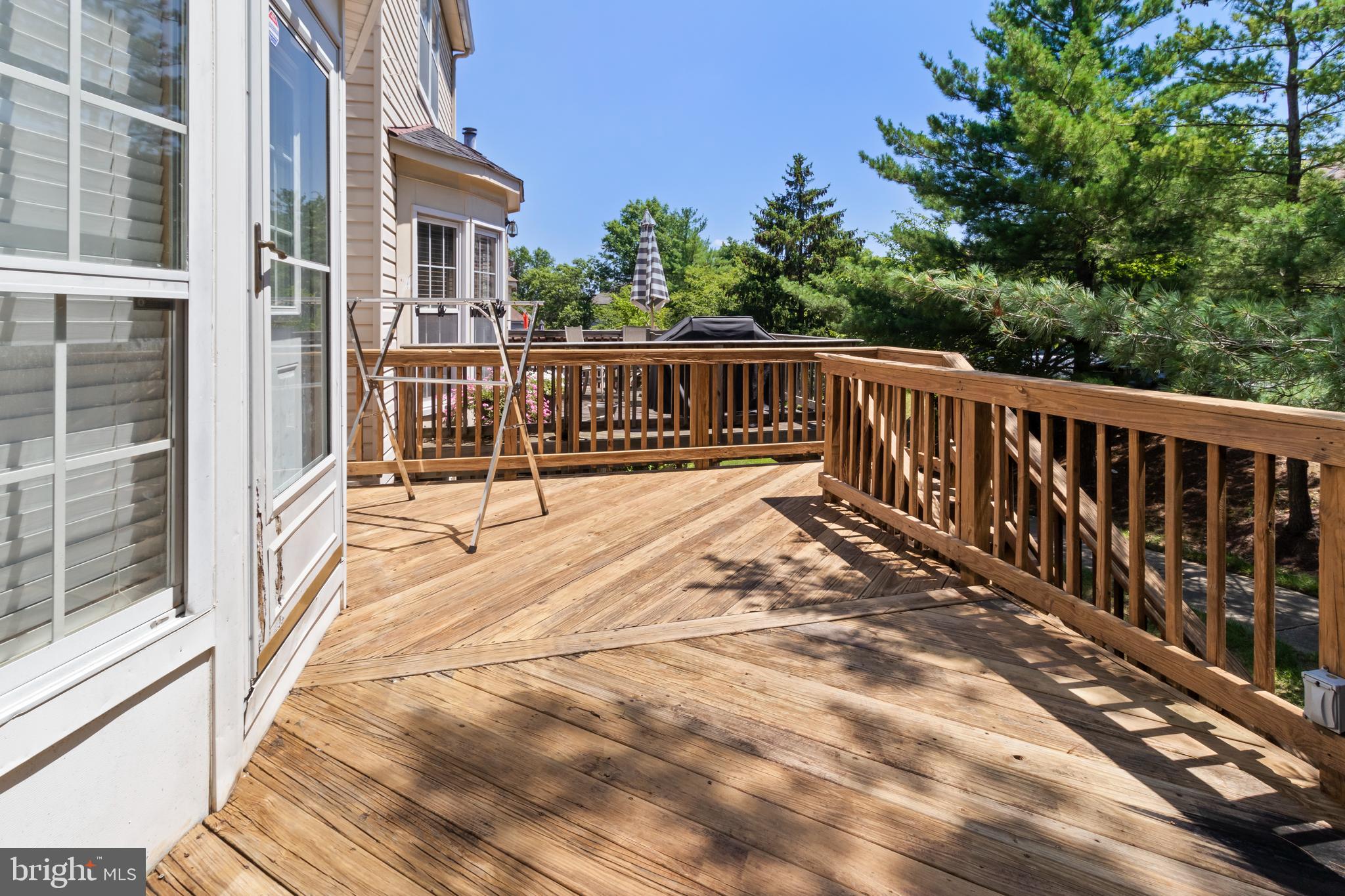 LAUREL LAKES PLAT 2 - Residential