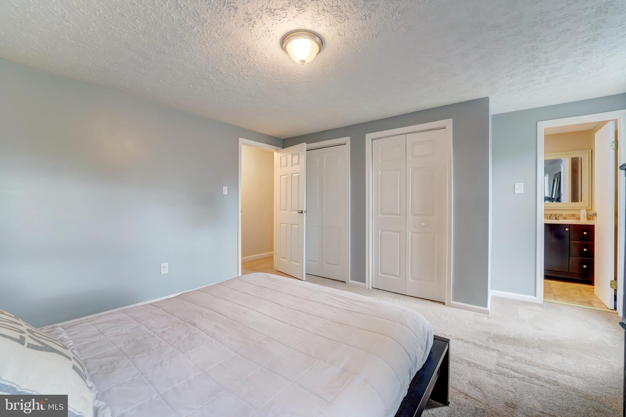 HIGHFIELDS AT ROLLNG RD - Residential