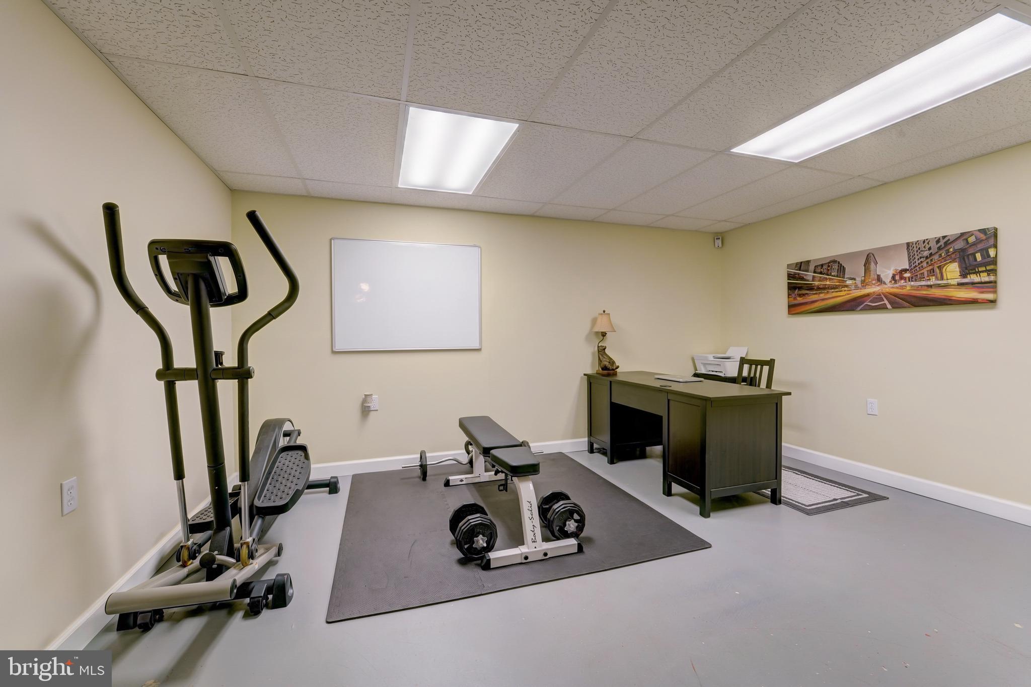 HIGHFIELDS AT ROLLNG RD - Residential